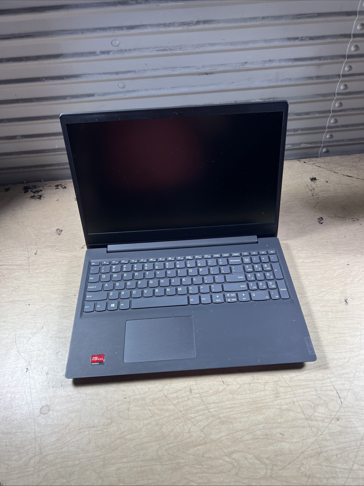 LENOVO V15-ADA AMD ATHLON GOLD 3150U 8GB RAM **NO HD/ NO CADDIE/ NO OS