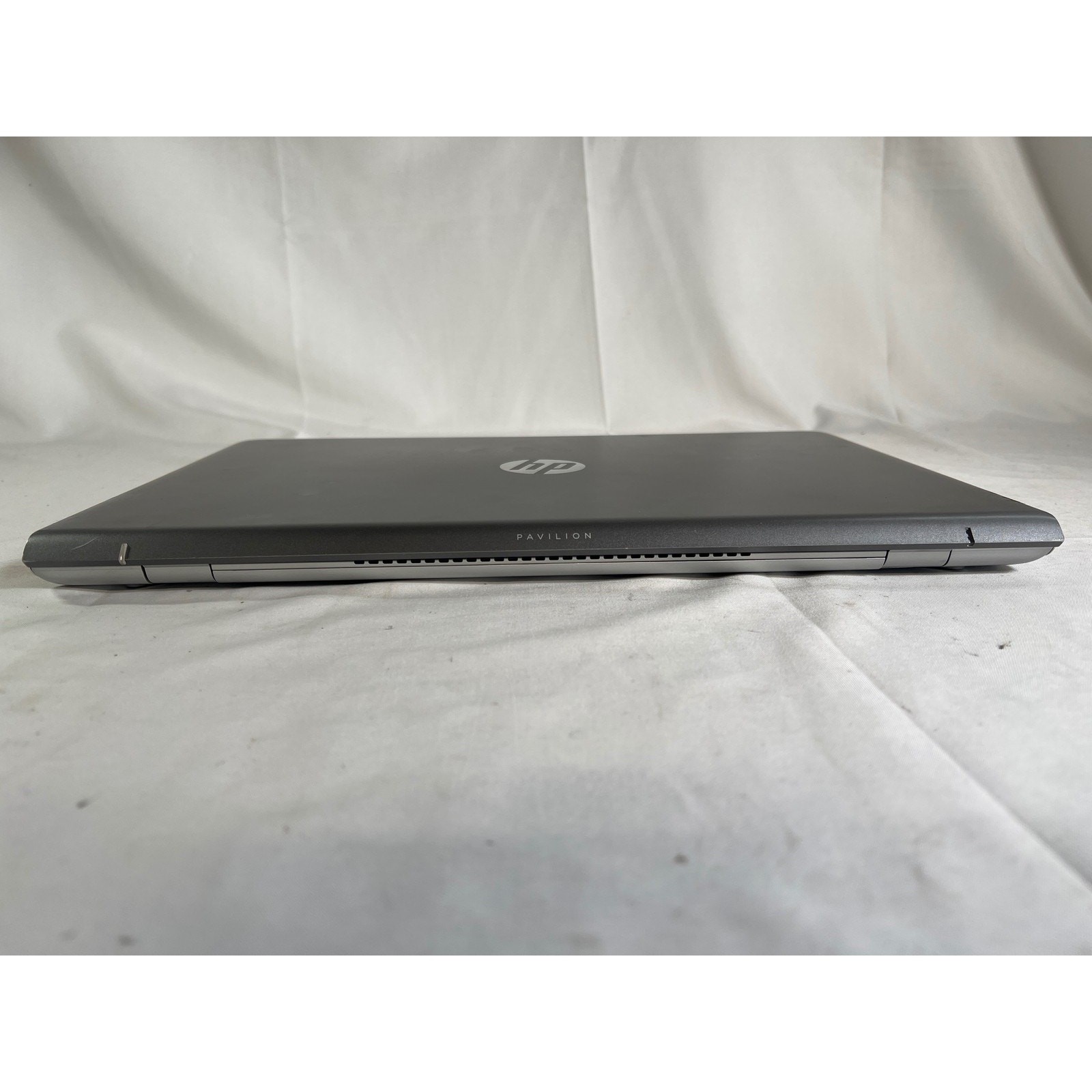 HP Pavilion Laptop 15-cc123cl Intel Core i5-8250U 8GB 128GB 15.6″ Trackpad prob
