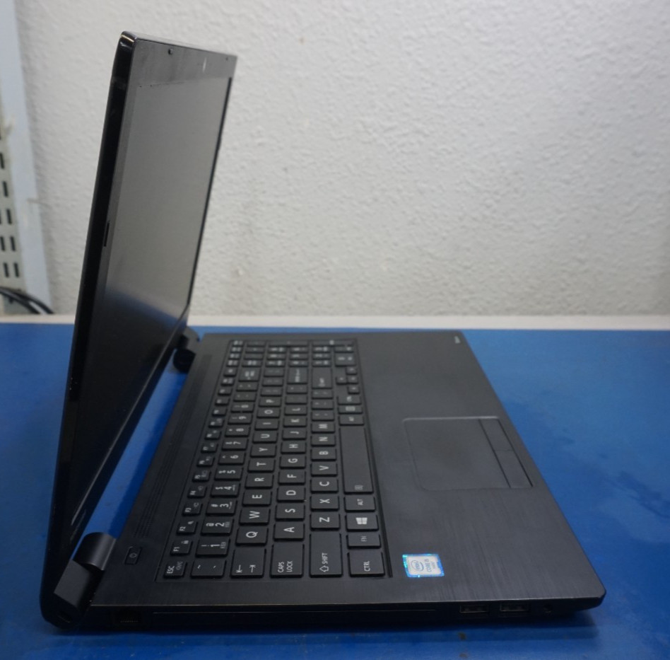 TOSHIBA TECRA C50-C Laptop w/ Intel Core i5-6200U 2.40 GHZ (No RAM/HDD/BATTERY)