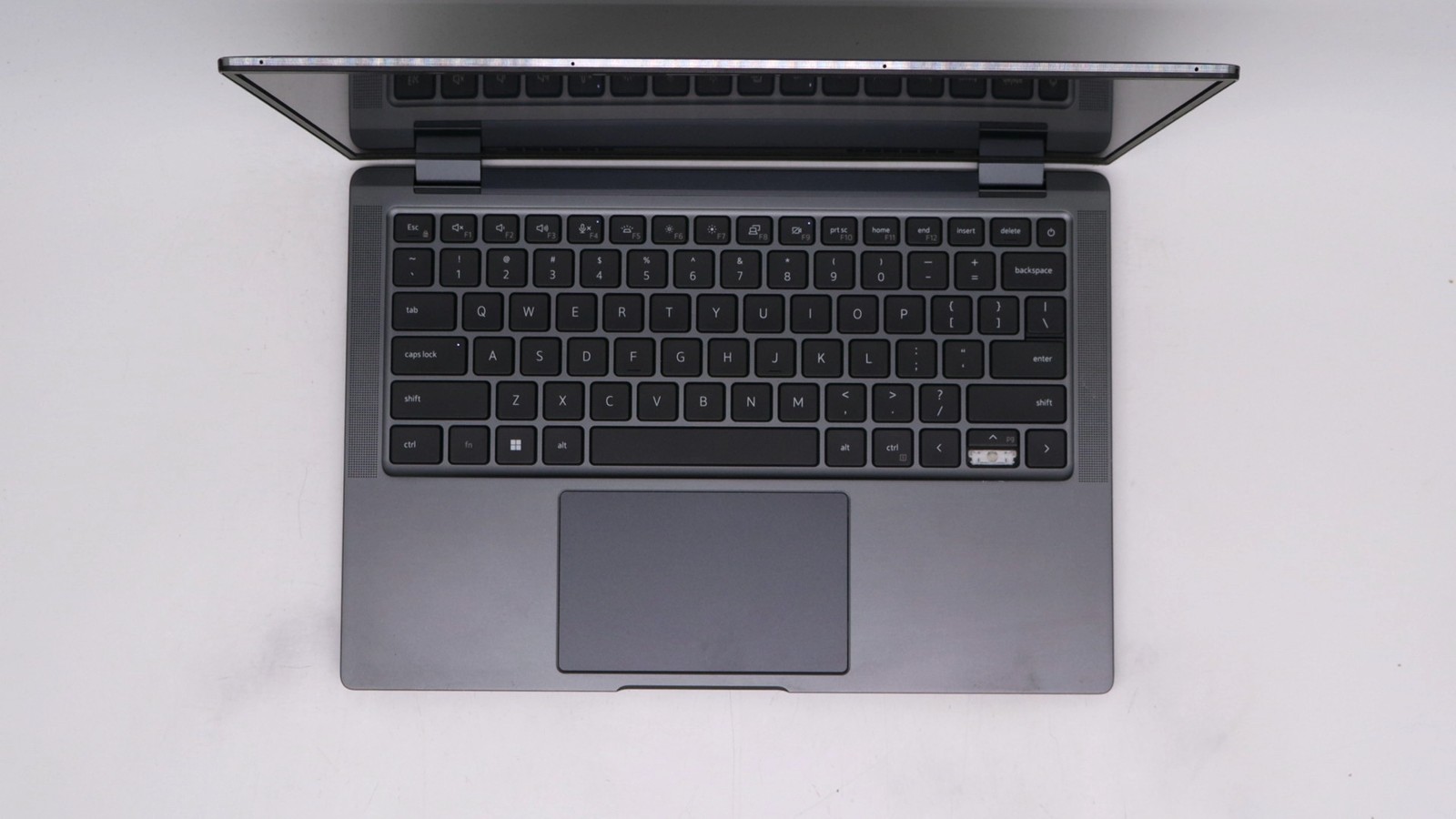 Dell Latitude 9430 14″ i7-1265u 32GB 1TB – Fair READ DESC