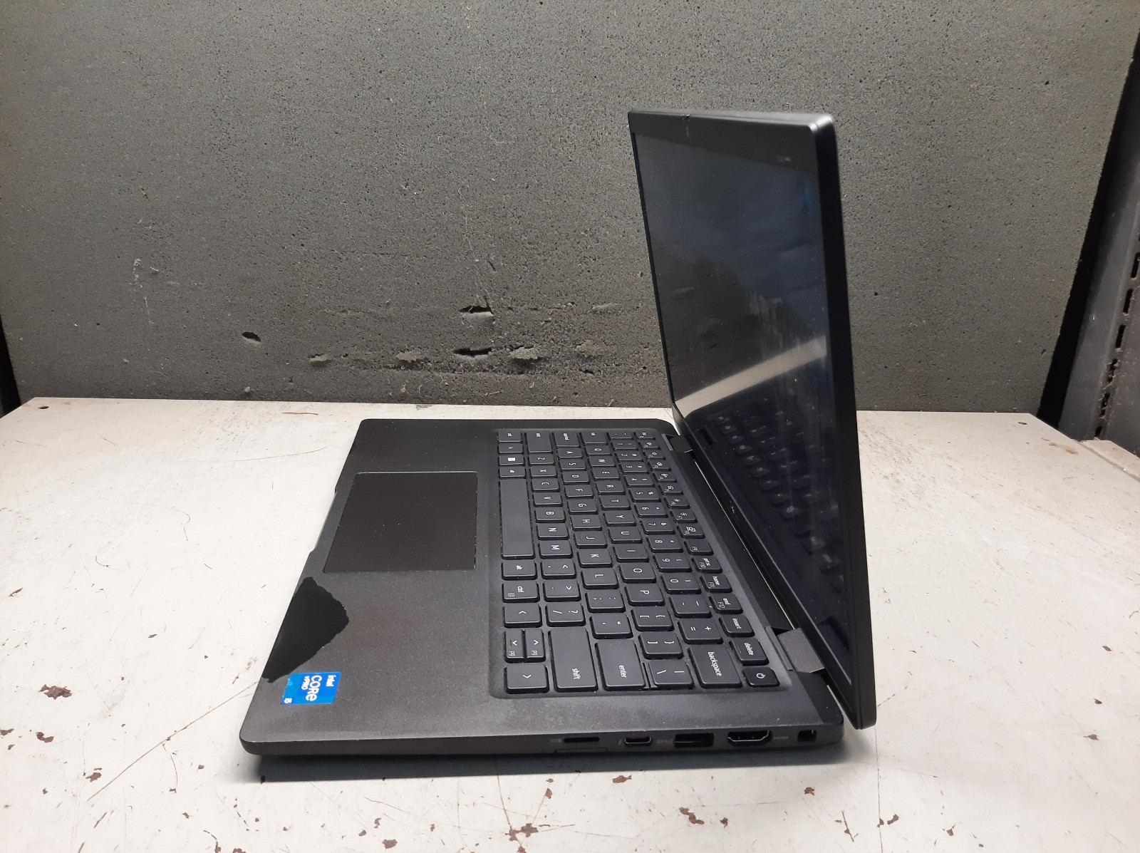 Dell Latitude 7420 14″ i5-1145G7 16GB RAM 128GB SSD Windows 11