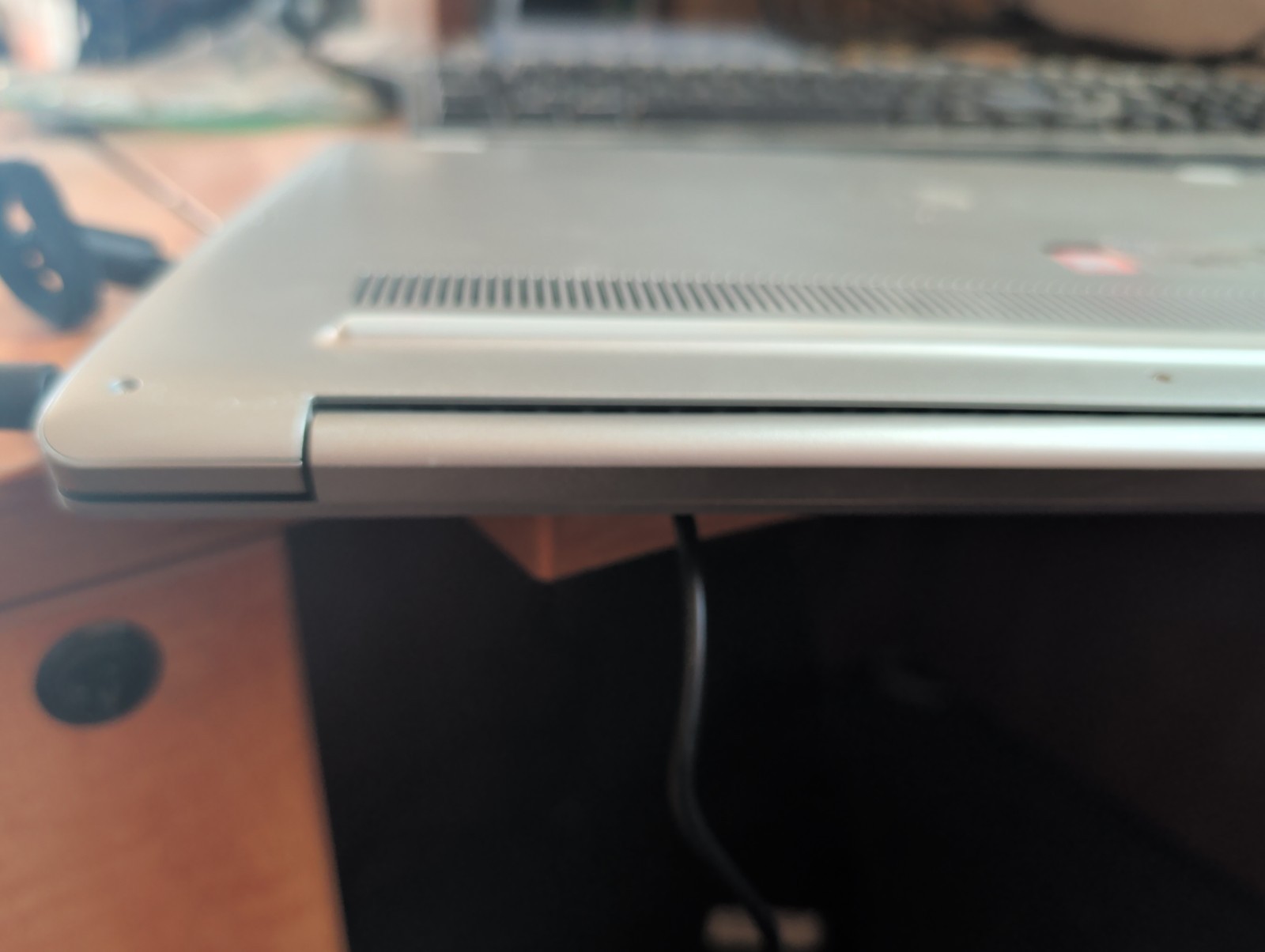 Lenovo IdeaPad 330s 15-IKB i3-8130U, 6GB, 1 TB HDD, Win 11 Home, W/ Charger