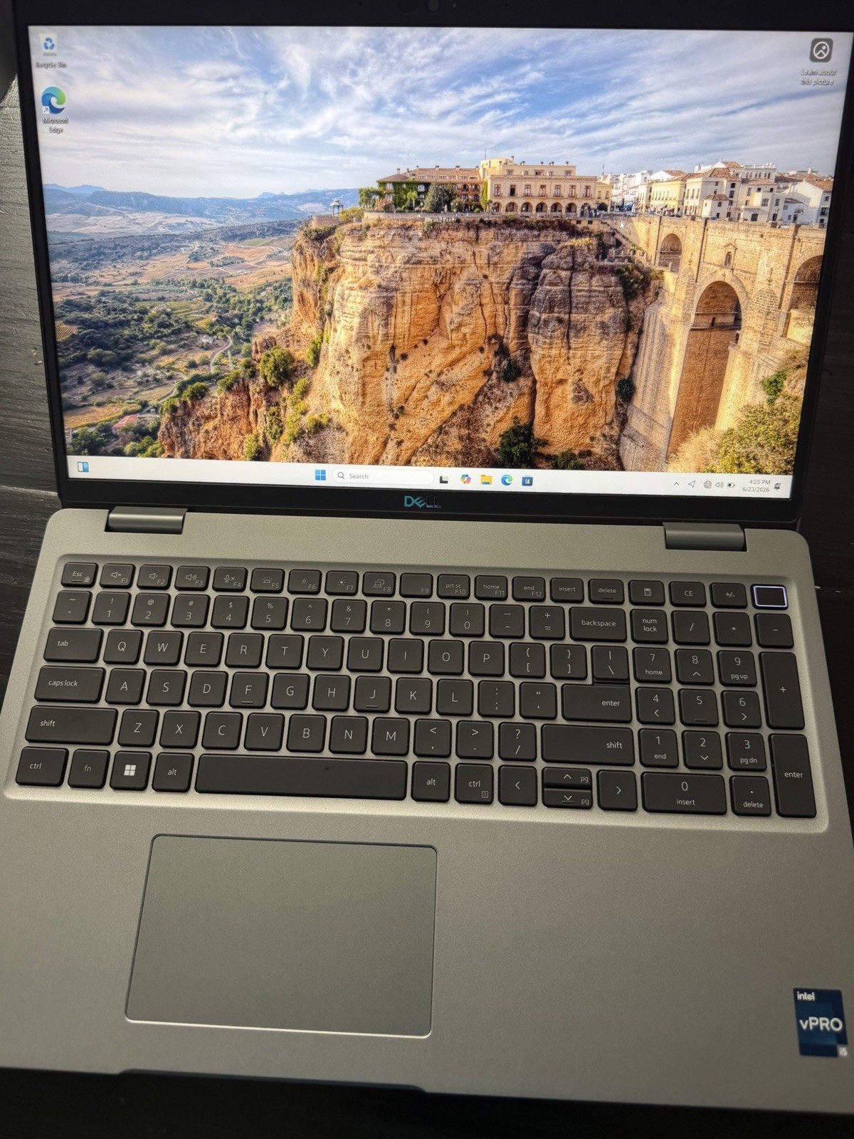 Dell Latitude 5530 i5-1245U 16GB 477GB SSD 15.6″ W11P Silver