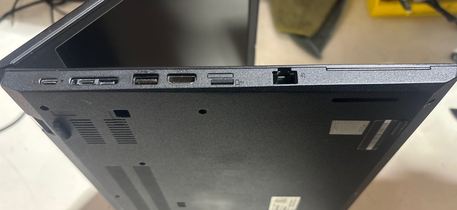 Lenovo ThinkPad L15 RYZEN 5 PRO 5650U Gen 2 15.6″ FHD 8GB 256GB Windows 11 Pro