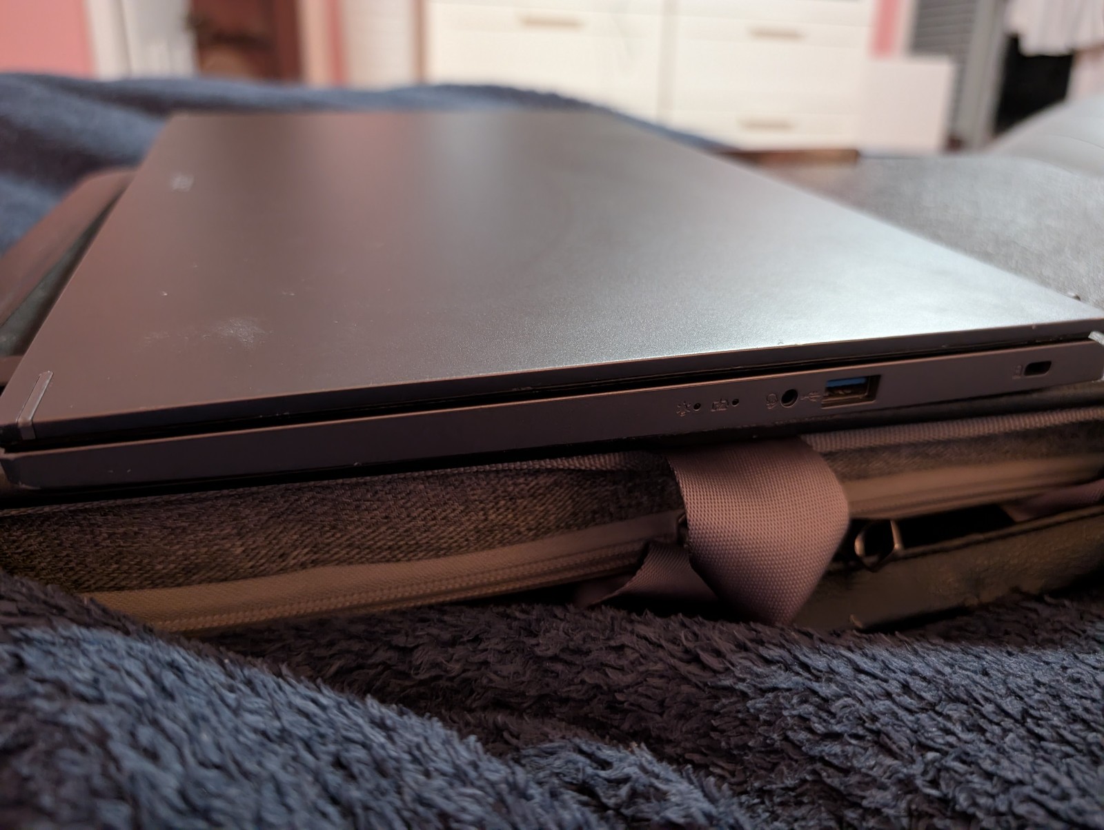 Acer Aspire 5 A515-57 i5 16GB RAM 512GB SSD Laptop + Power Adapter + USB Mouse