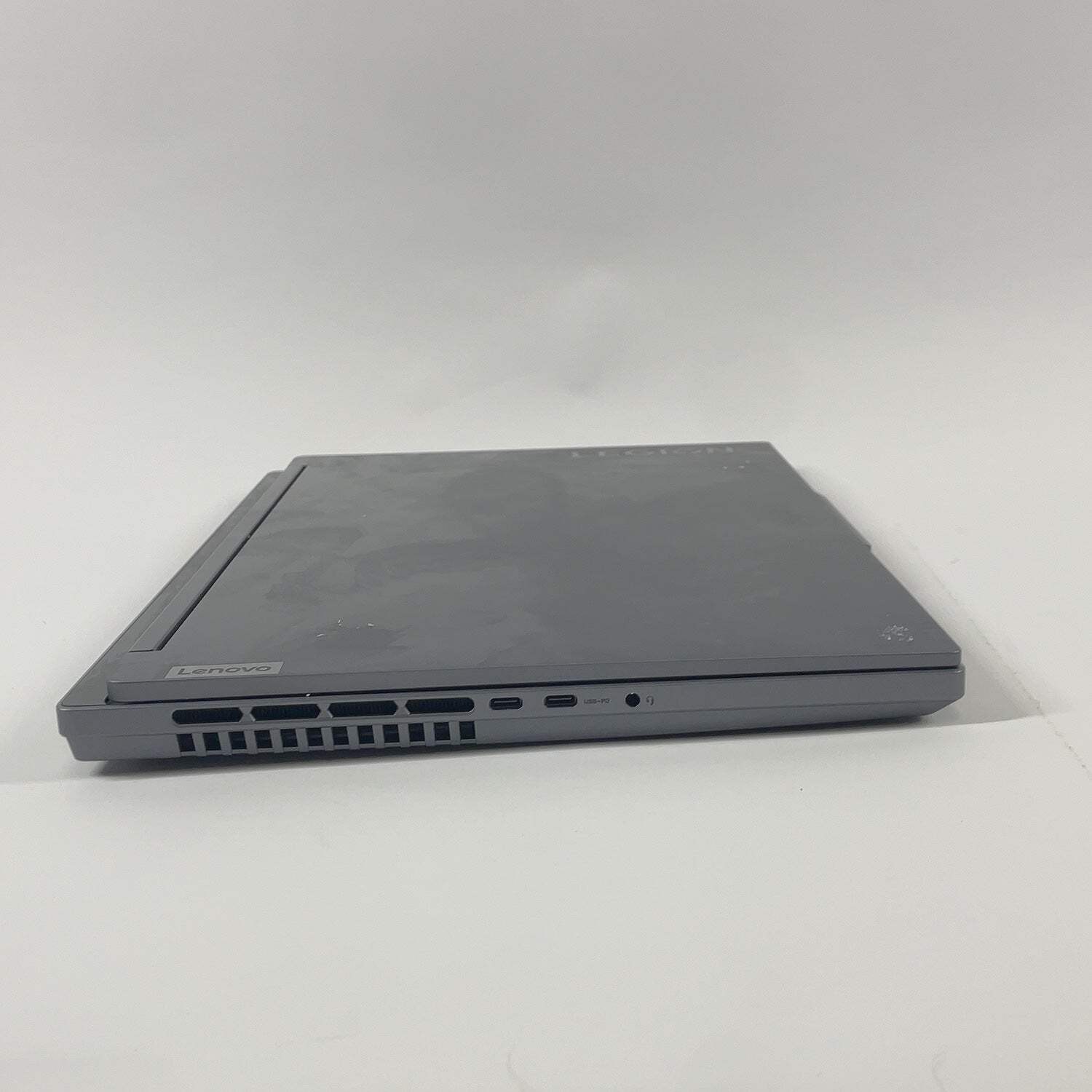 Lenovo Legion Slim 5 15ARP9 16″ Ryzen 7 7435HS 32GB 2TB SSD 1TB SSD GeForce 4070