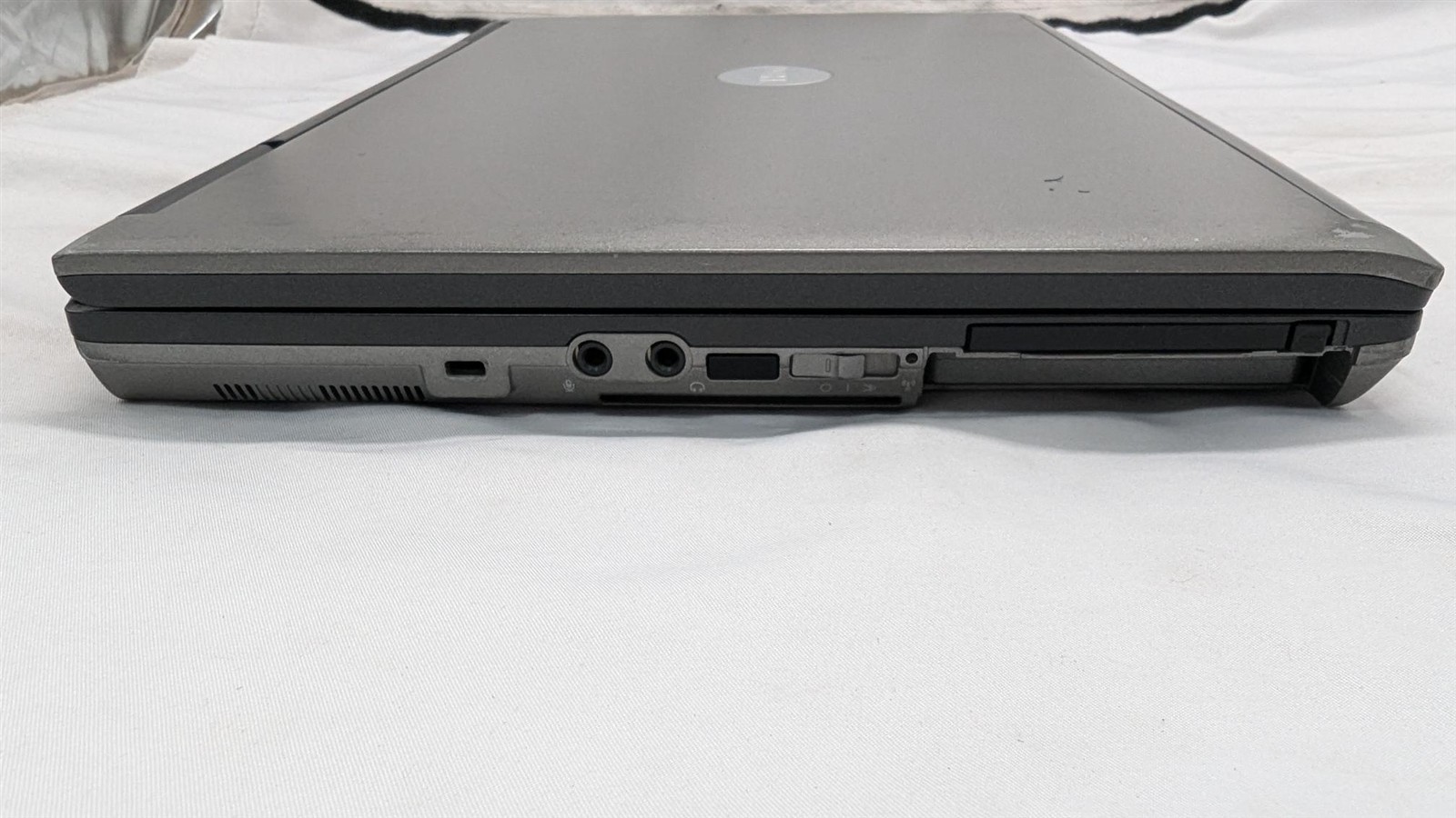 Dell Latitude D620 14″ Core 2 Duo 60GB SSD 3GB RAM Win XP