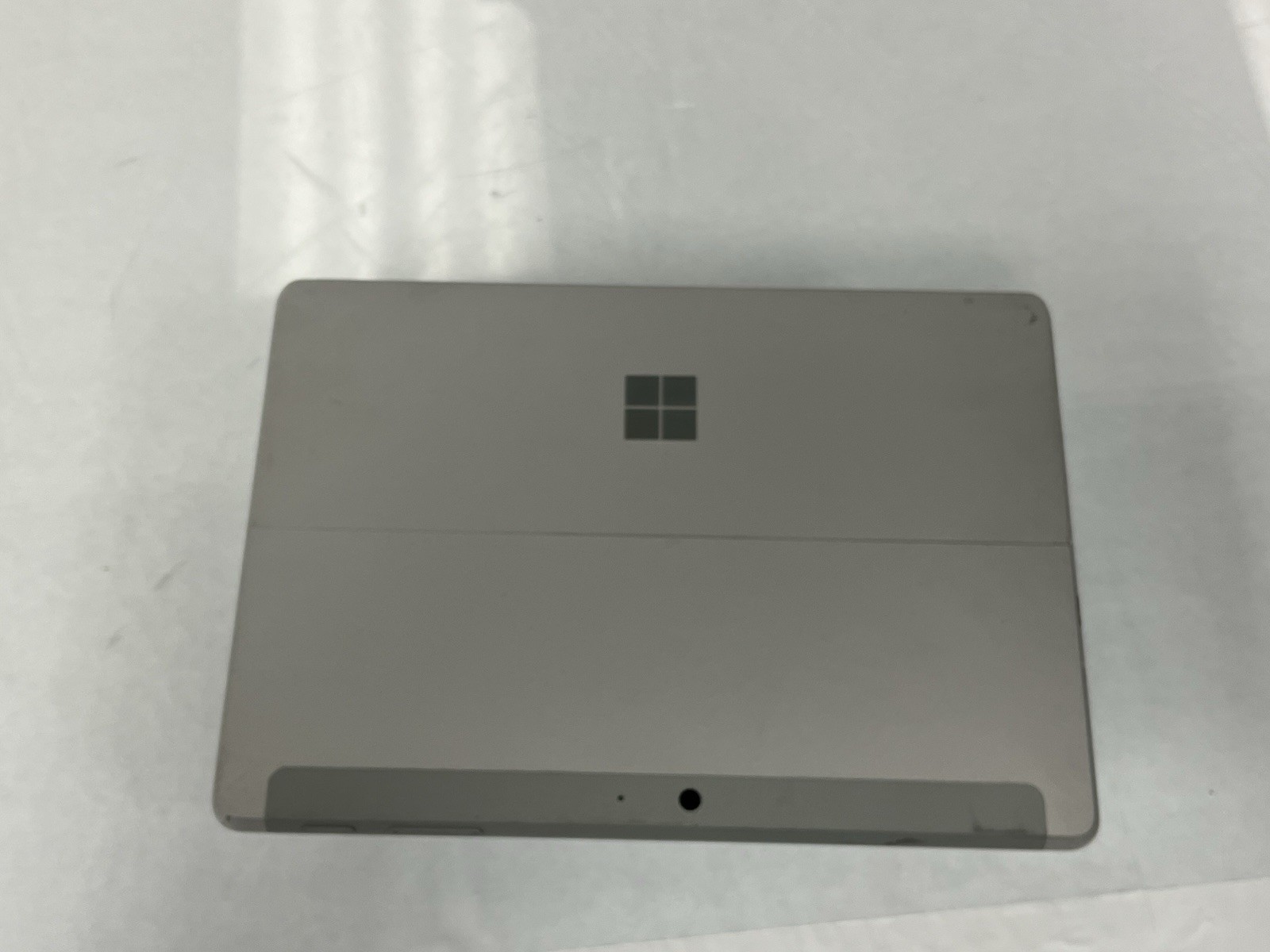 Microsoft 1926 Surface Go 2 Pentium 4425Y 1.70Ghz 4GB Ram 64GB FOR PARTS #2