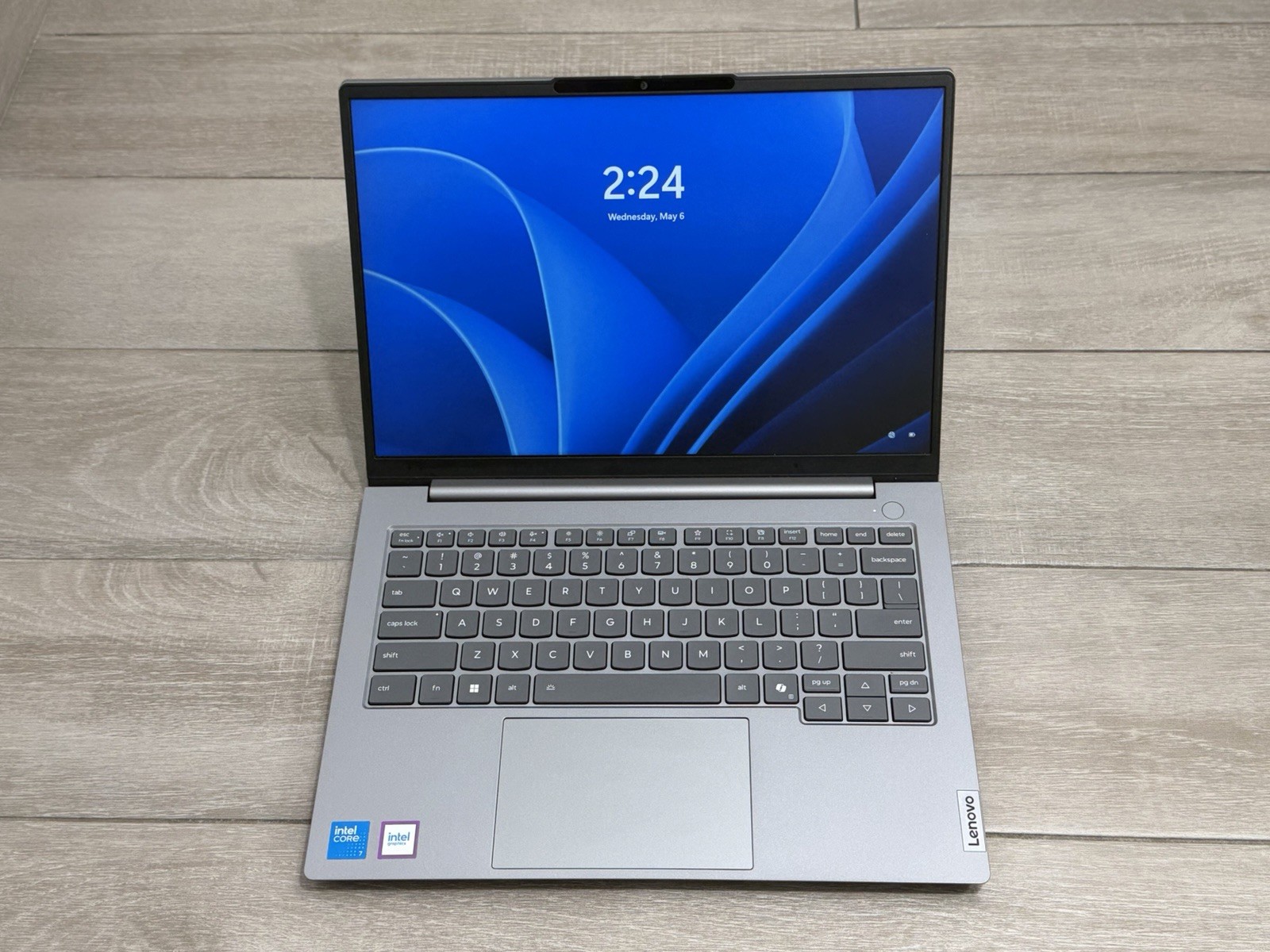 Lenovo ThinkBook 14 G8 14″ Touch Laptop Core 7 240H 8GB RAM 512GB SSD Win-11