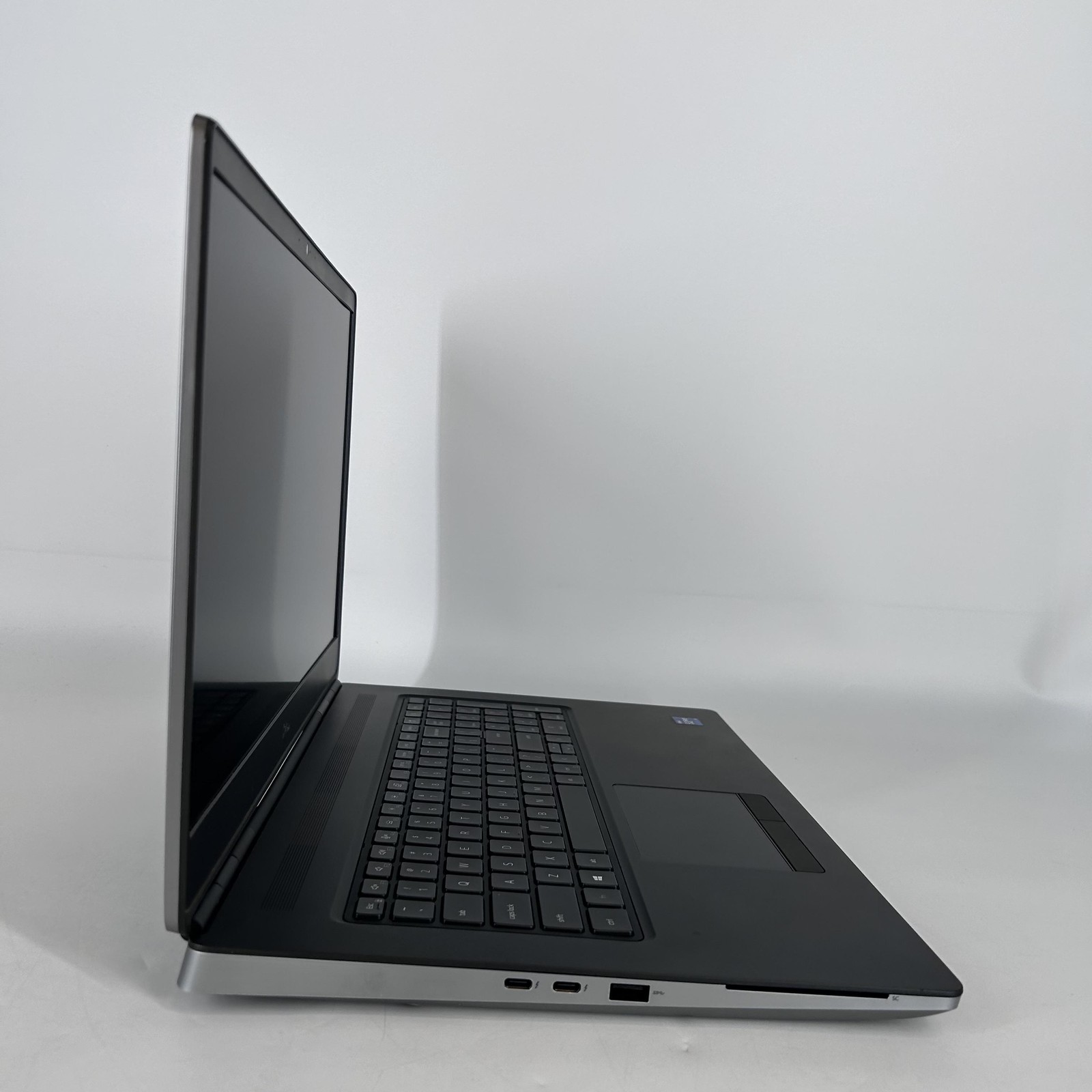 Dell Precision 7760 17.3 FHD 2.6GHz Ultra 9 285H 32GB 512GB RTX A4000 Bent Frame