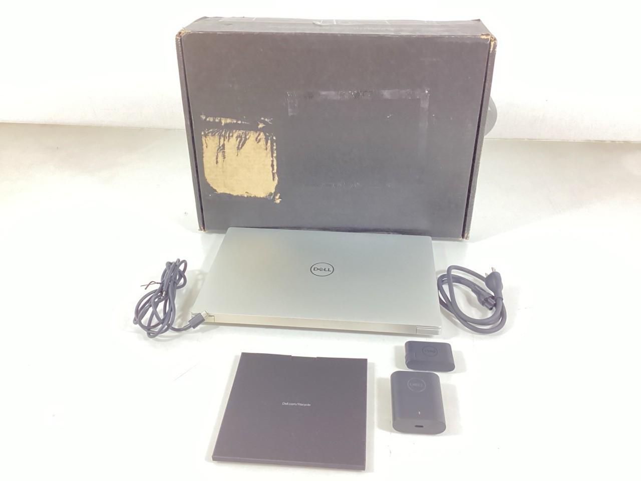 Dell XPS 14.5″ 9440 OLED – Ultra 7 155H 32GB 1TB SSD WiFi 6E W11P – G7VY6