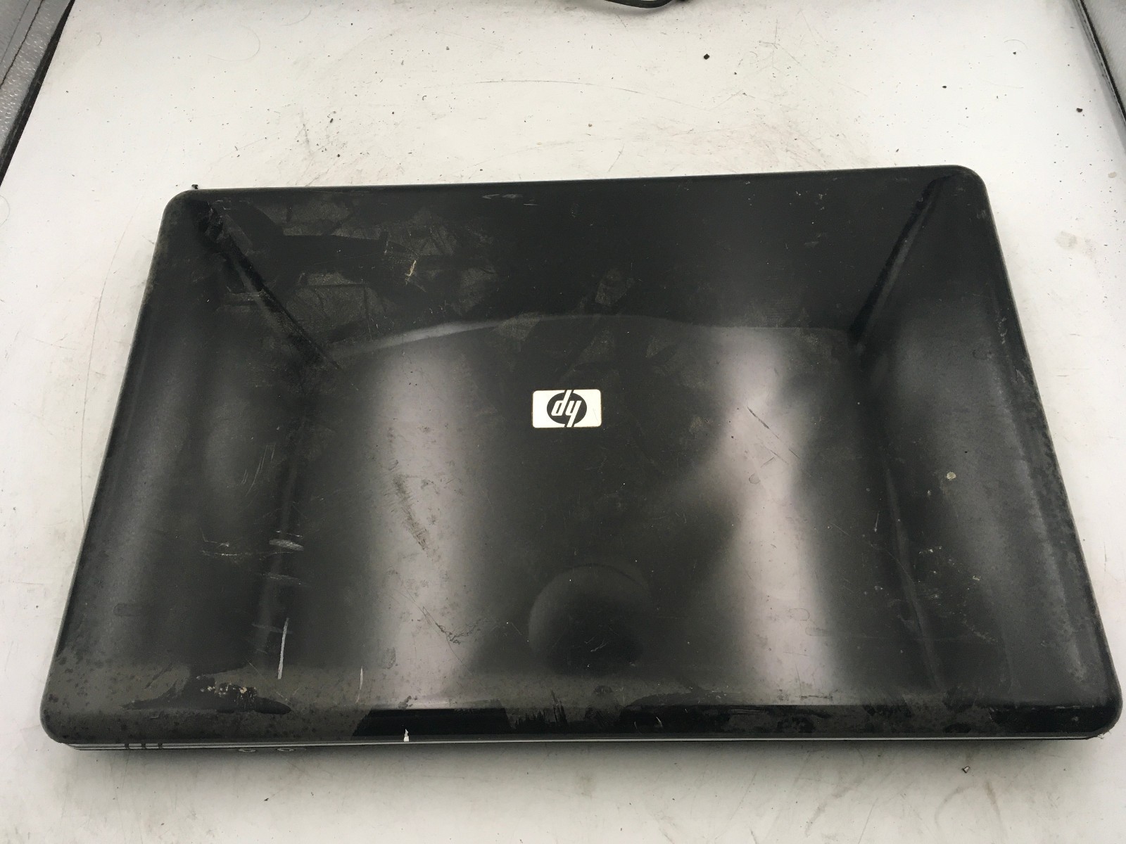 HP G60 458DX – FOR PARTS/REPAIR – INTEL PENTIUM T4200 – NO RAM – READ DESC – BB