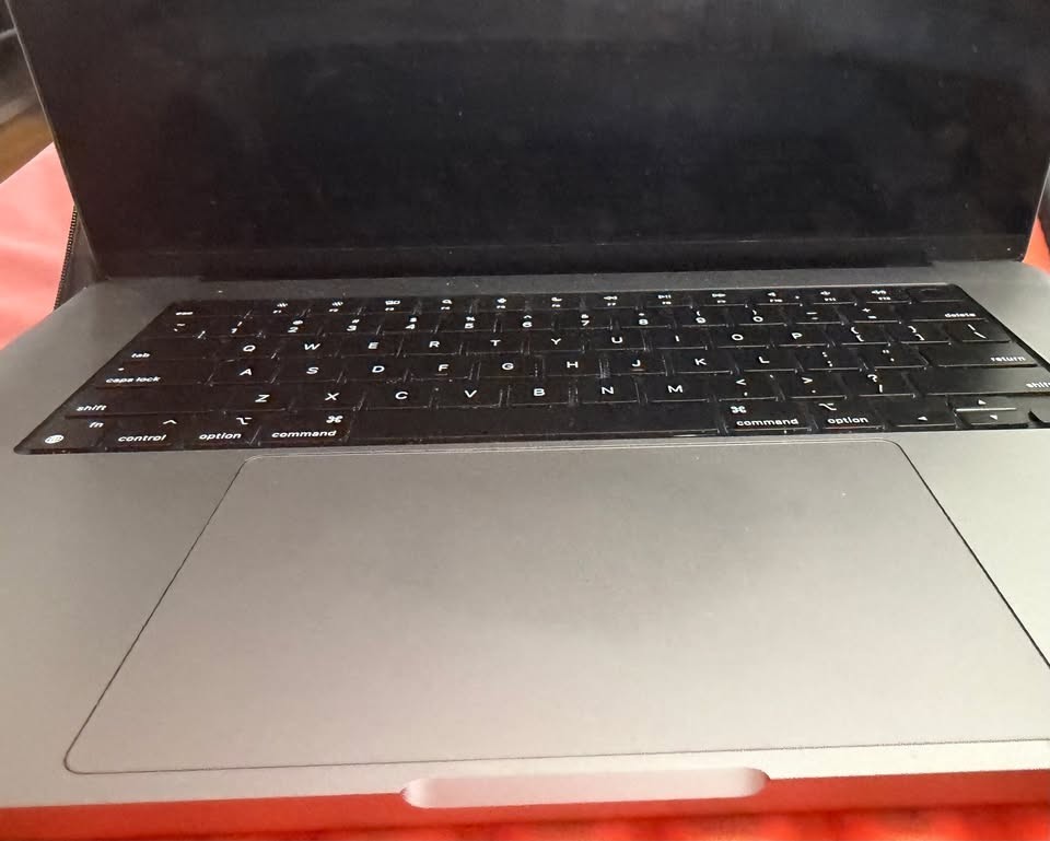 M2 Max Macbook Pro | 96gb RAM | 1TB SSD | Space Grey