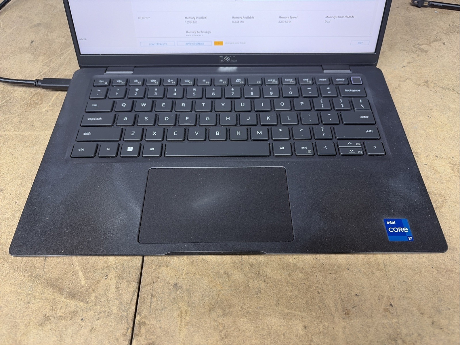Dell Latitude 7430 14″ FHD i7-1255U 16GB RAM 512GB SSD No OS