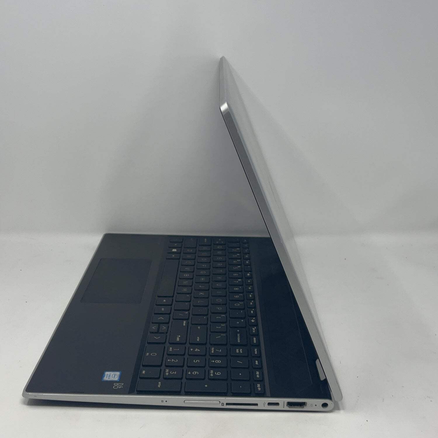 HP Pavilion x360 15-CR0055OD 15.6″ i5-8250U 1.6GHz 8GB RAM 256GB SSD