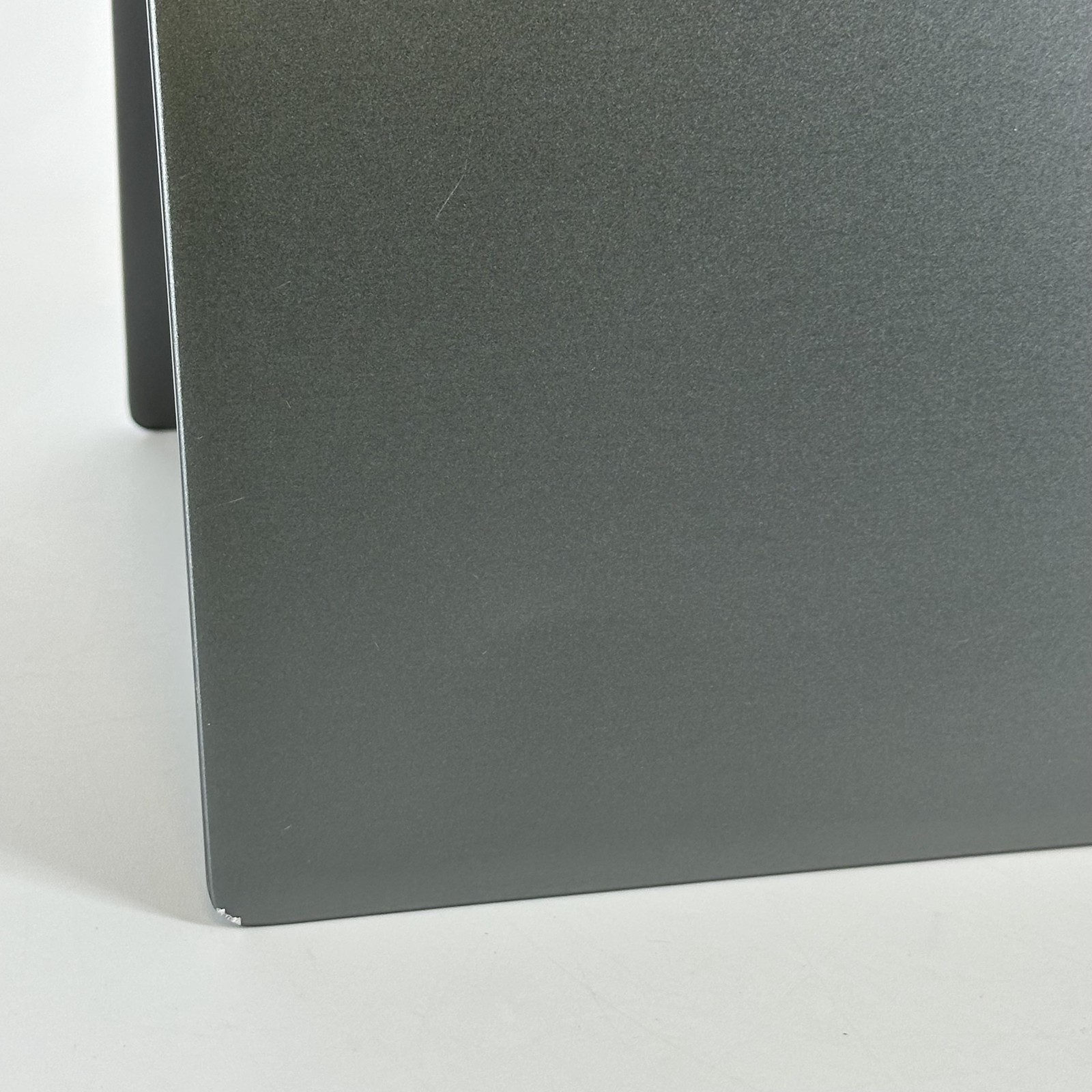 Dell Latitude 7440 14 QHD+ TOUCH 1.9 GHz i7-1370P 32GB 1TB SSD Good BENT FRAME