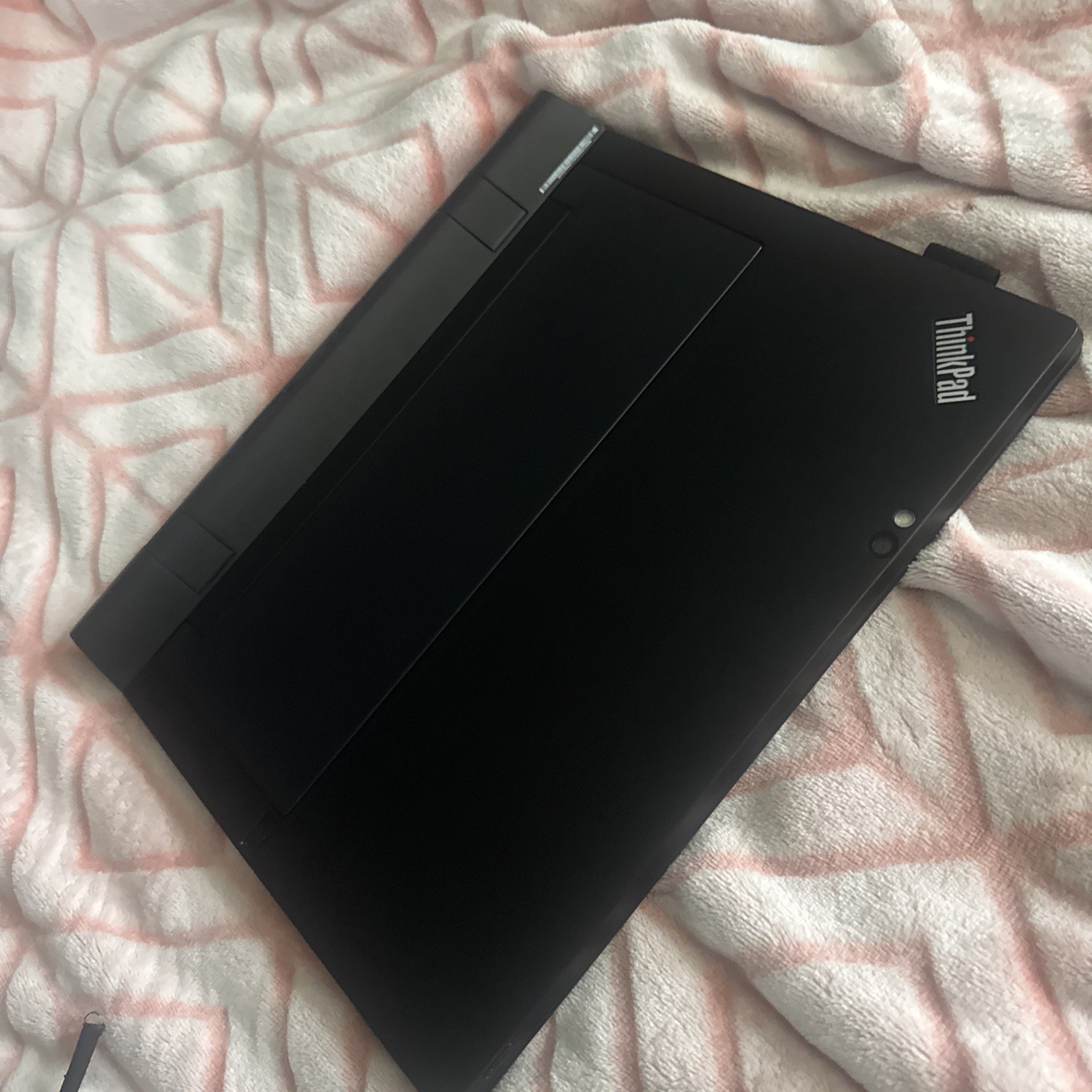Lenovo ThinkPad x12 Detacheble Gen 1 12.3″ FHD+ i7-1180G7 16/256 W11 Pro Pen