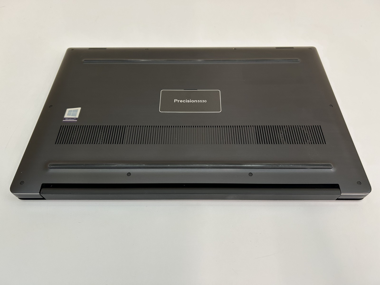 Dell Precision 5530 15.6″ i7-8850H 512GB M.2 32GB RAM Quadro T2000 GPU Win 11