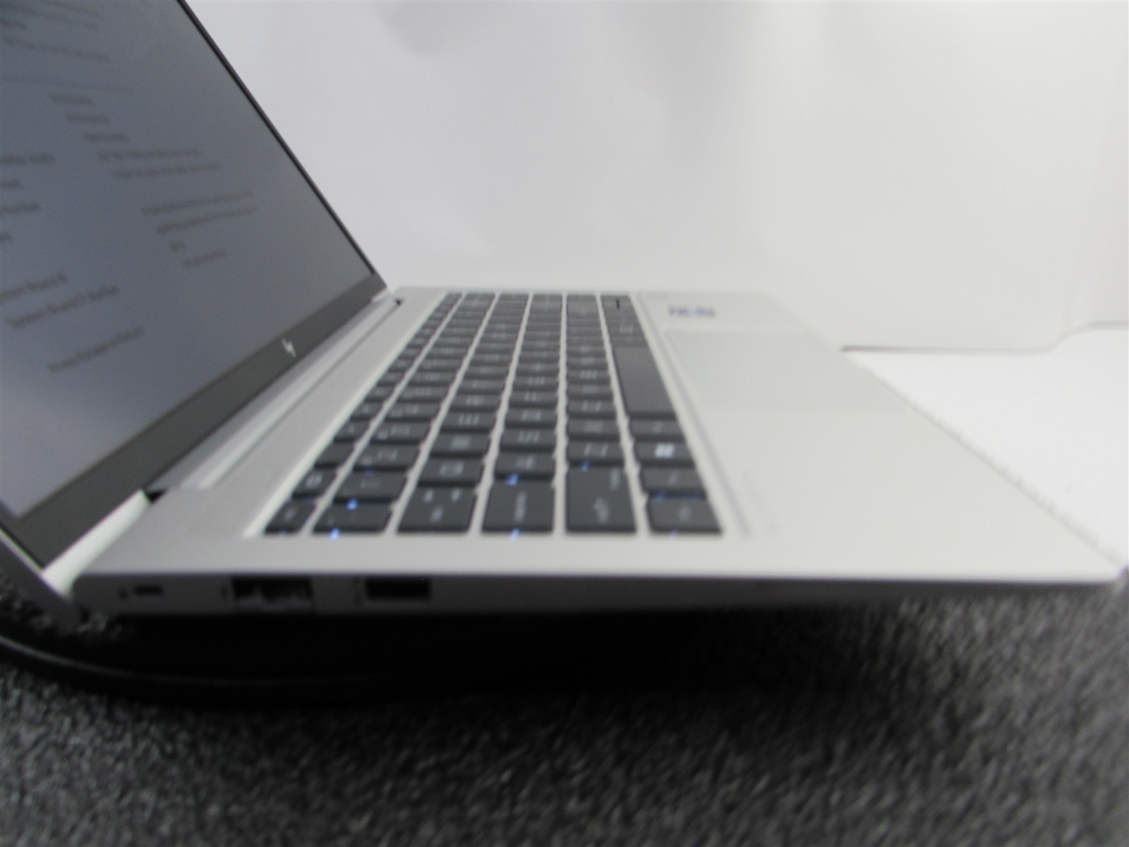 HP ELITEBOOK 640 (G9) 1920X1080 FHD TOUCHSCREEN I7-1270P NO SSD 16GB RAM NO O.S