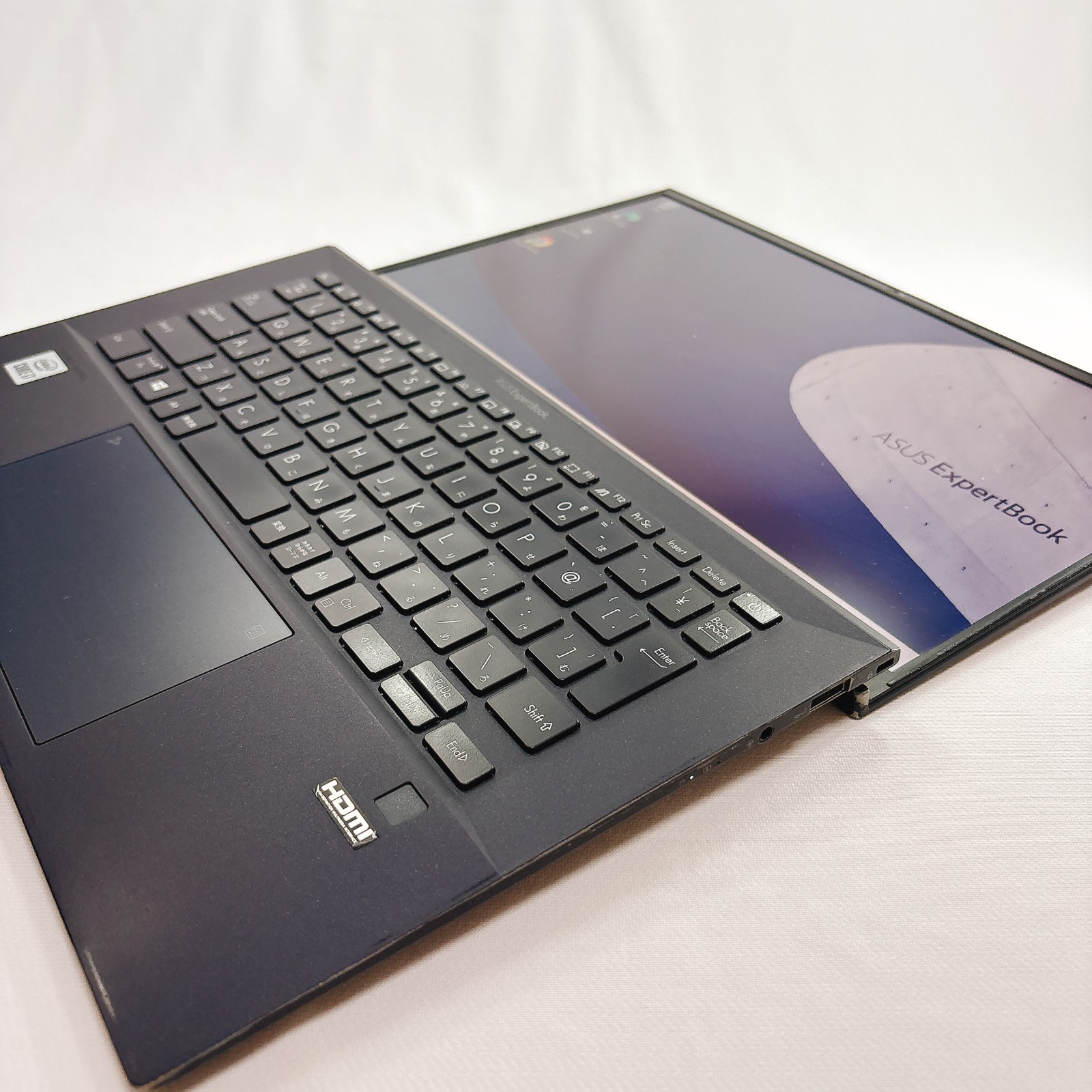 ASUS EXPERTBOOK B9 B9450FA Core i7-10510U 16GB RAM 256GB SSD with numpad #995