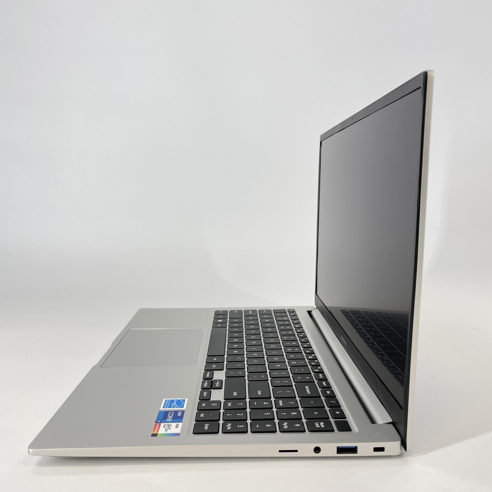 Samsung Galaxy Book Odyssey 15.6 FHD TOUCH i7-1165G7 2.80GHz 16GB 512GB SSD