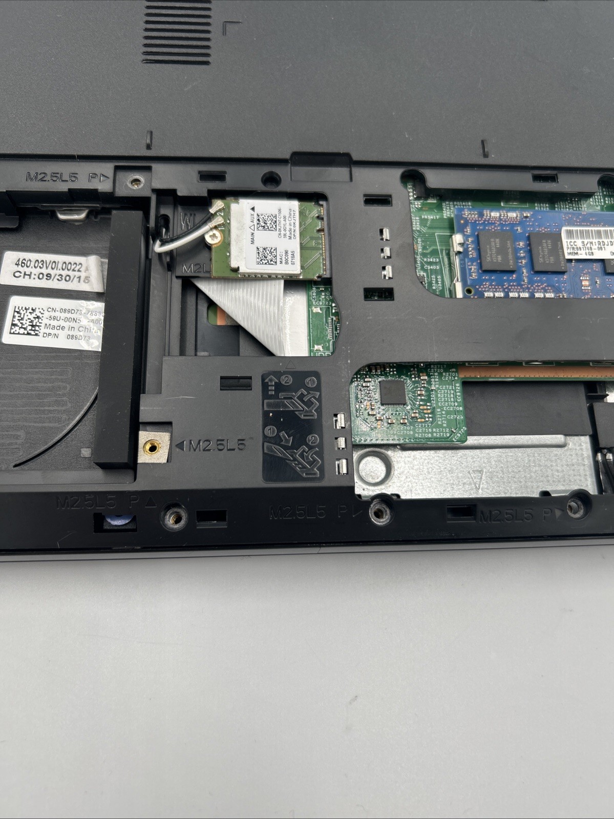 Dell Inspiron 14 Laptop Parts Bad Motherboard No HDD/SSD 14″ screen