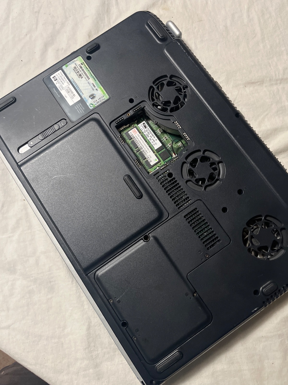 UNTESTED HP Pavilion ZD8000 NO CHARGER FLAWS