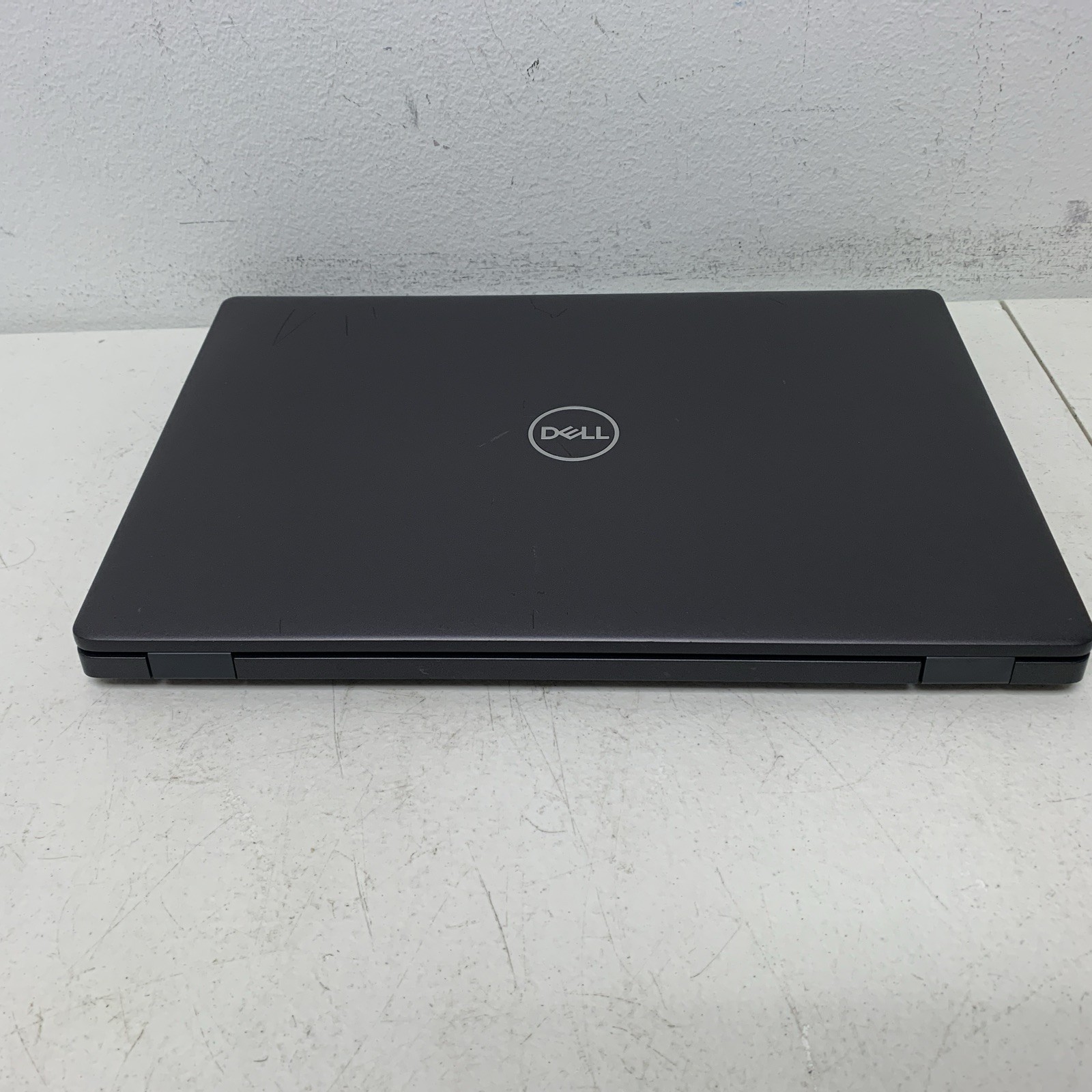 Dell Latitude 5400 14″ i7-8665U@1.9GHz, 12GB RAM, 256GB Ssd Win 11 Pro *