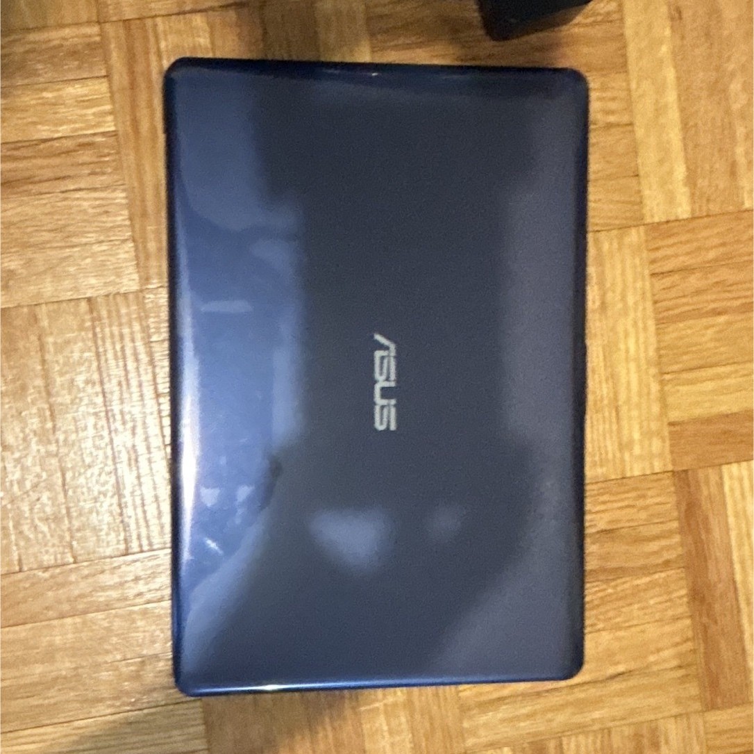ASUS Eee PC 11.6″ Blue Intel Atom 2GB RAM 32GB SSD Webcam HDMI Charger