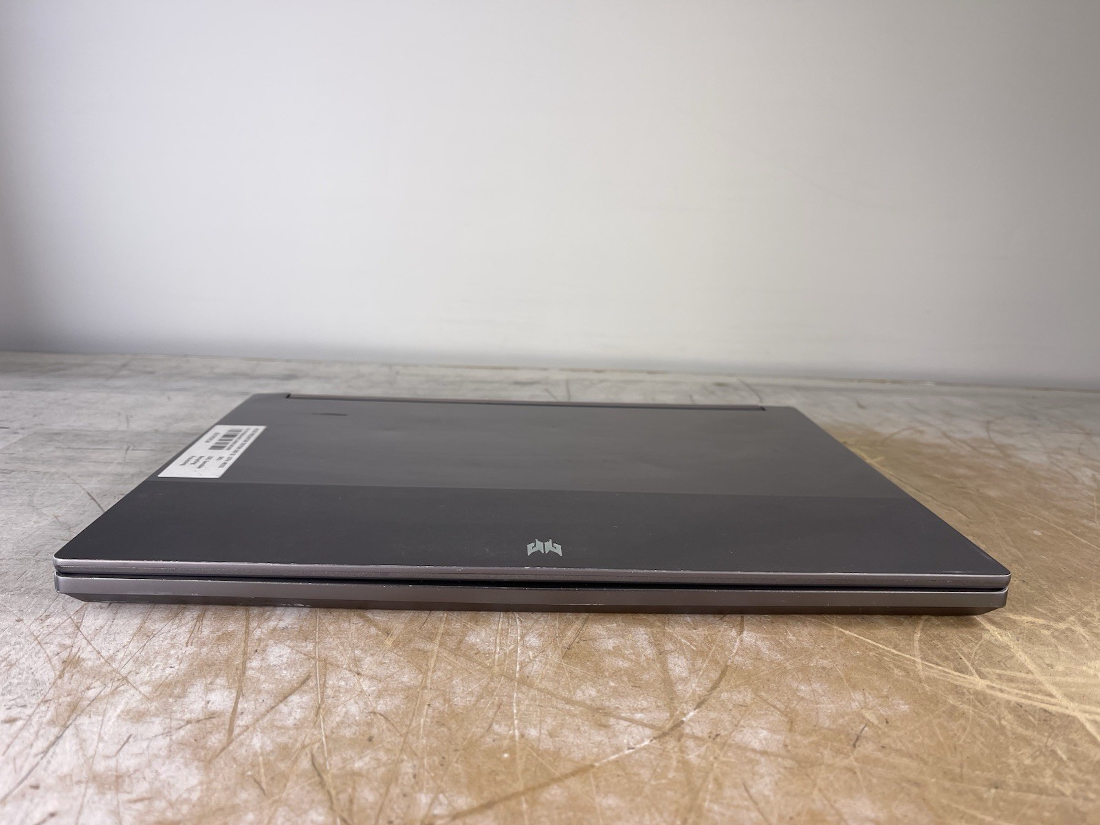 ACER PREDATOR TRITON 500 SE i7-11800H @ 2.30GHZ, 16GB RAM, NO HDD/OS – (PARTS)