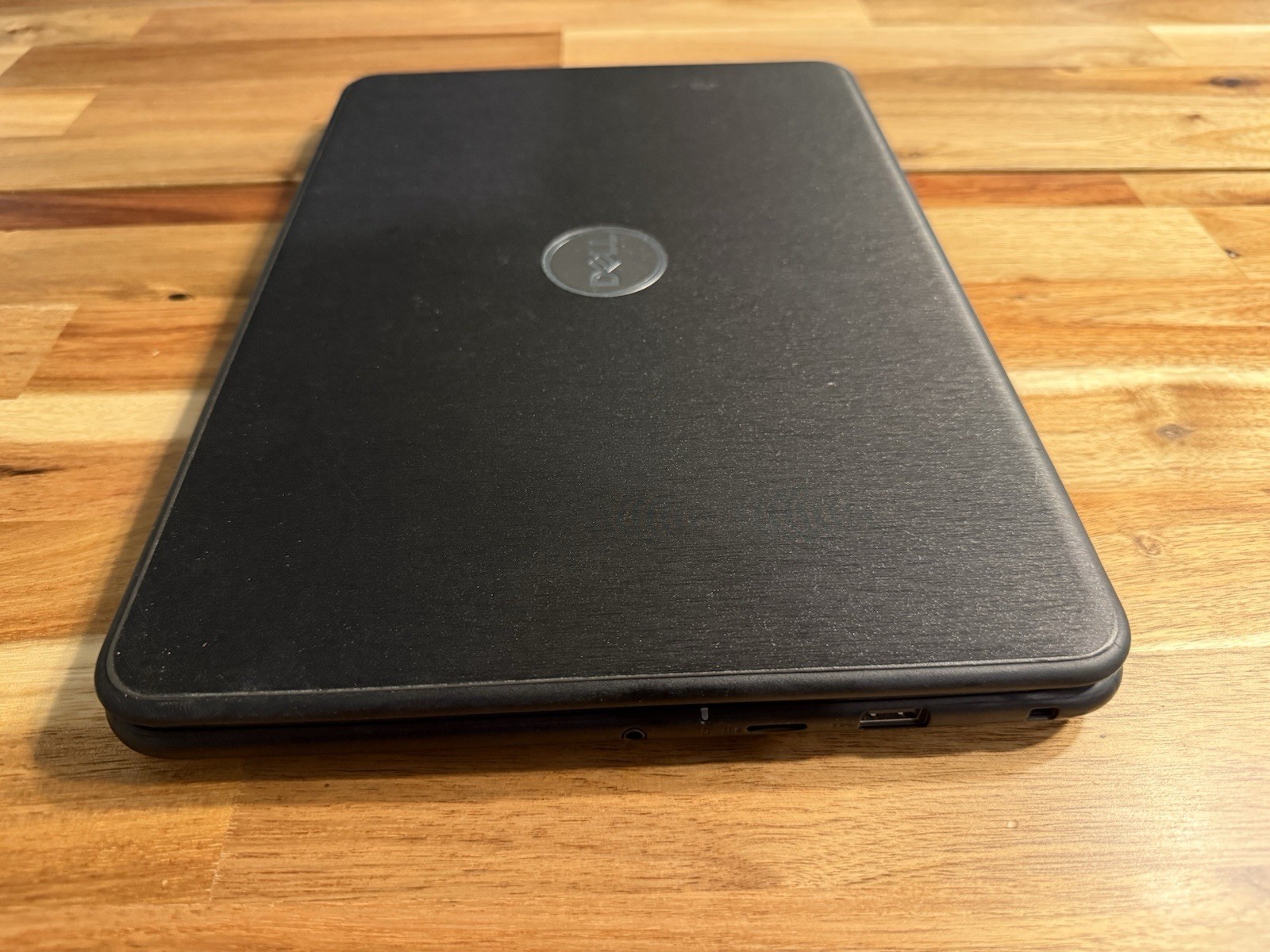 Dell Latitude 3310 13.3″ i5-8265U 8GB RAM 256GB SSD