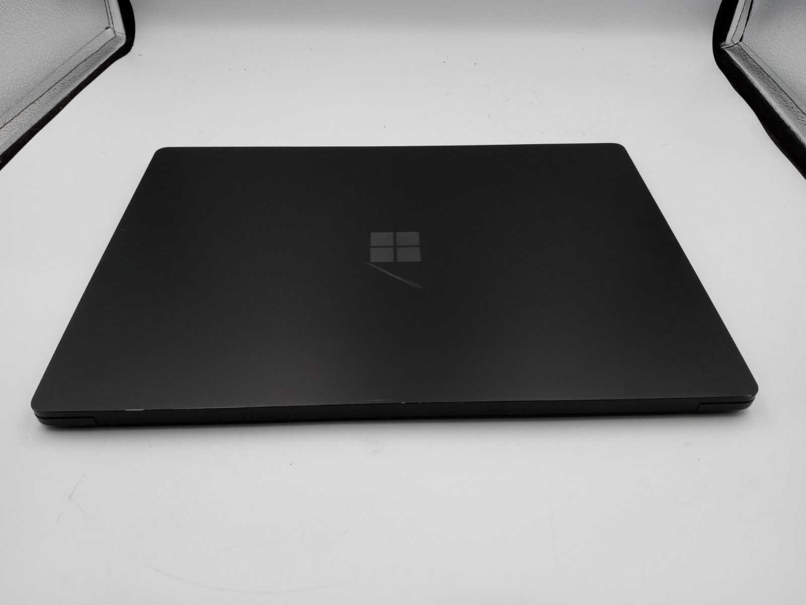 Microsoft Surface Laptop 4 1979 15″ Intel i7-1185G7 16GB 256GB Win11 *READ* -RR