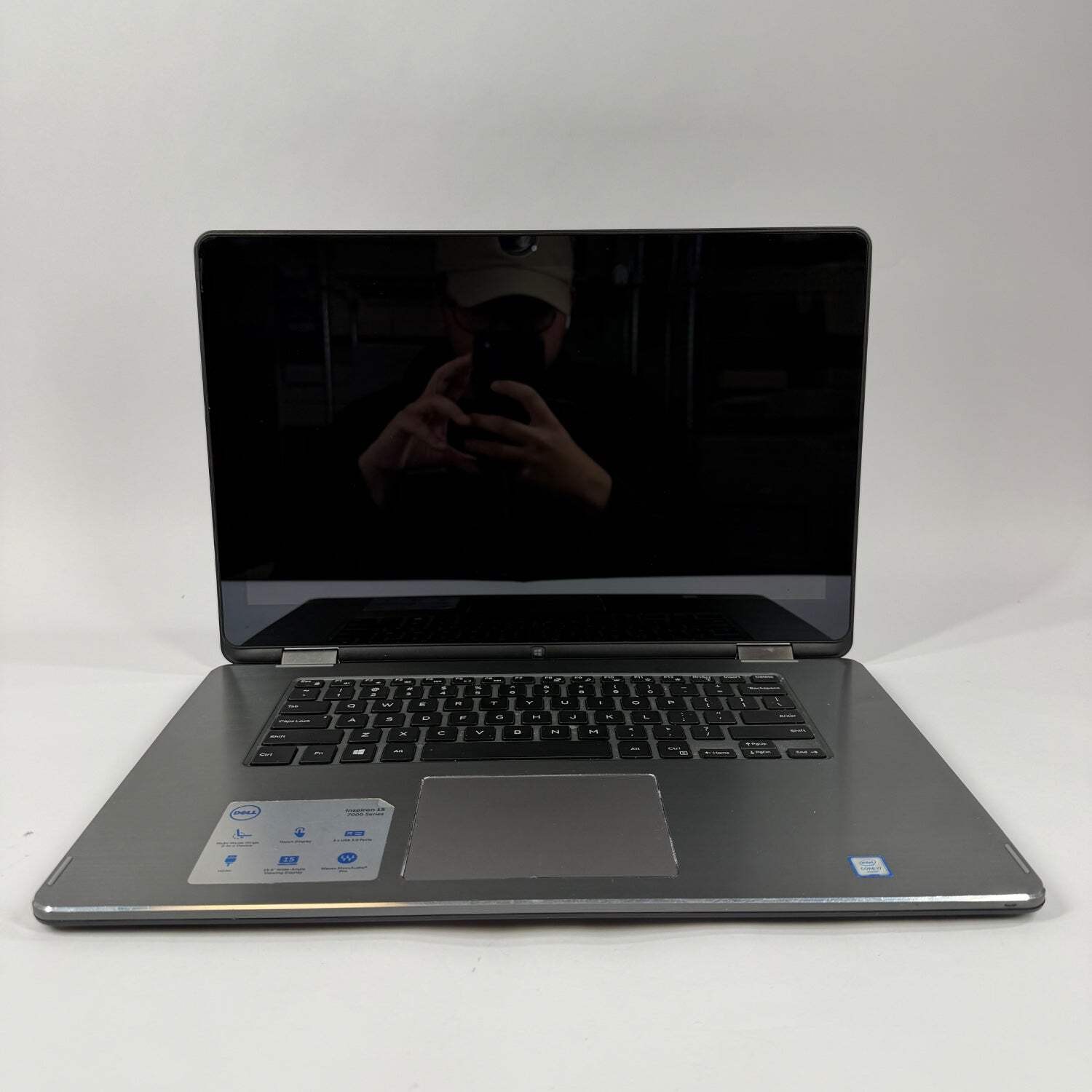 Broken Dell Inspiron 15 7568 15.6″ i7-6500U 2.5GHz 8GB RAM 256GB SSD No WiFi