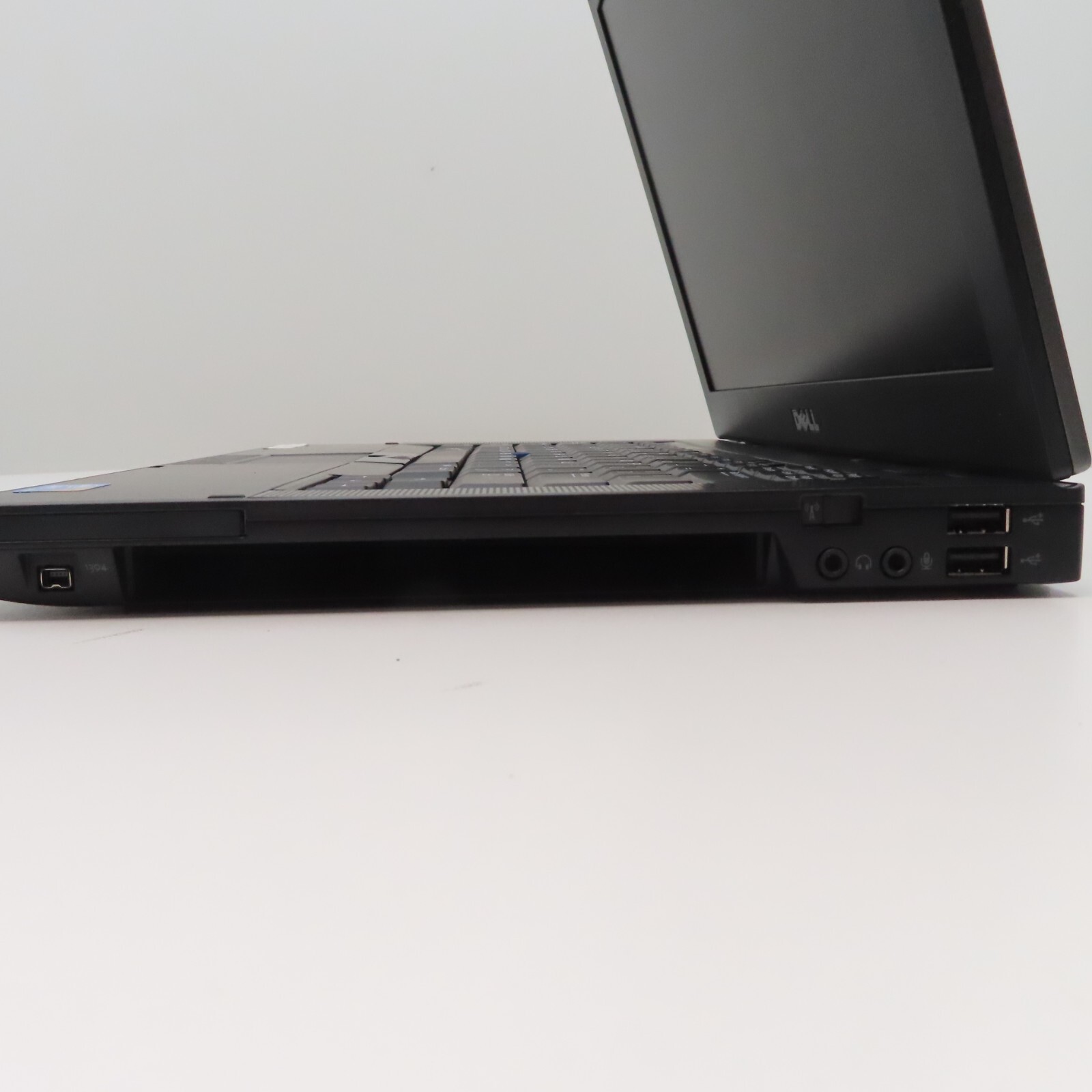Dell Latitude E6410 Laptop Intel Core i5 2.40GHz 2 Cores 4GB DDR3 SDRAM