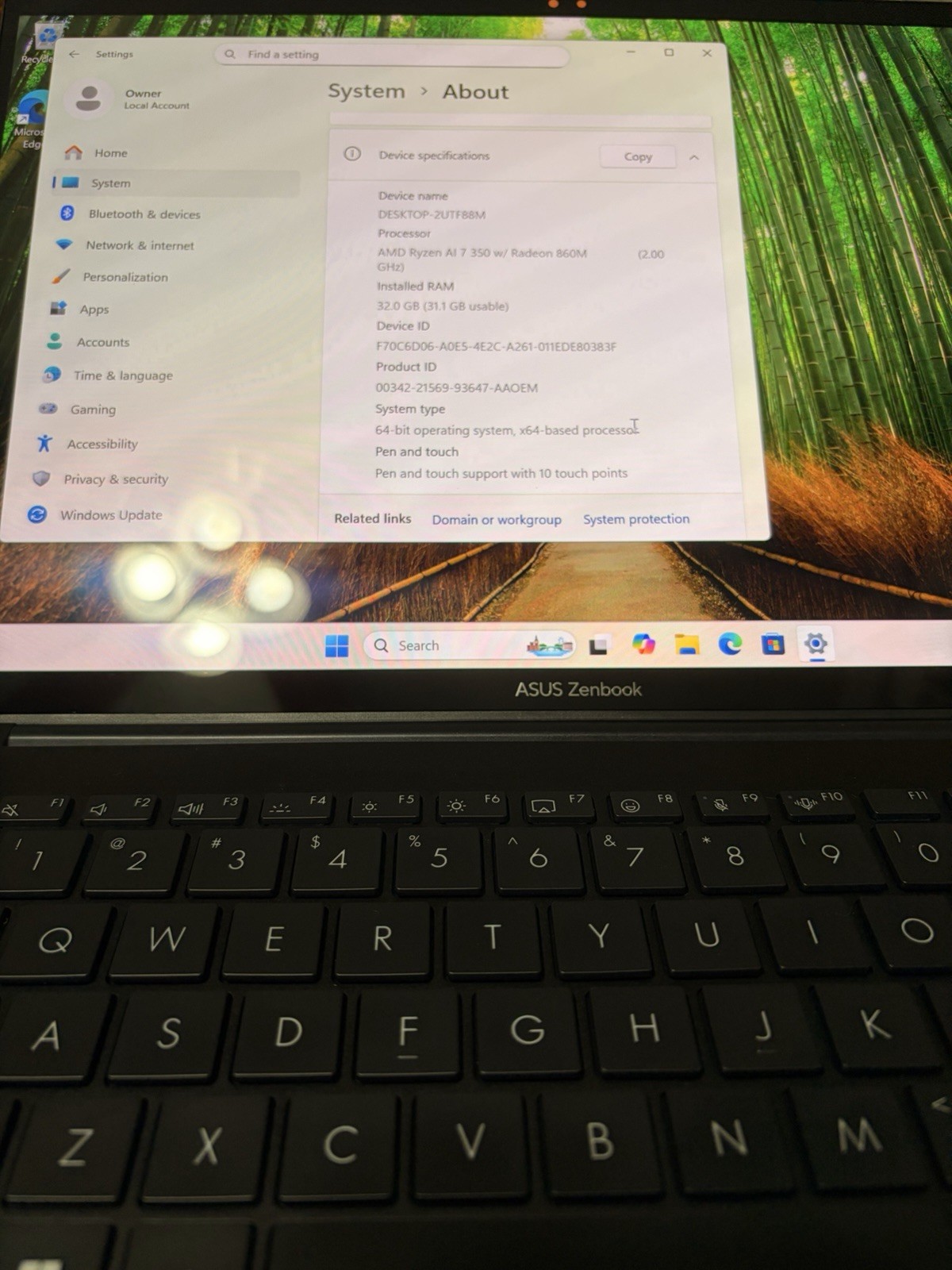 Asus Zenbook 14 UM3406K 14″ Ryzen AI 7 350 2.0GHz 32GB RAM 1TB SSD