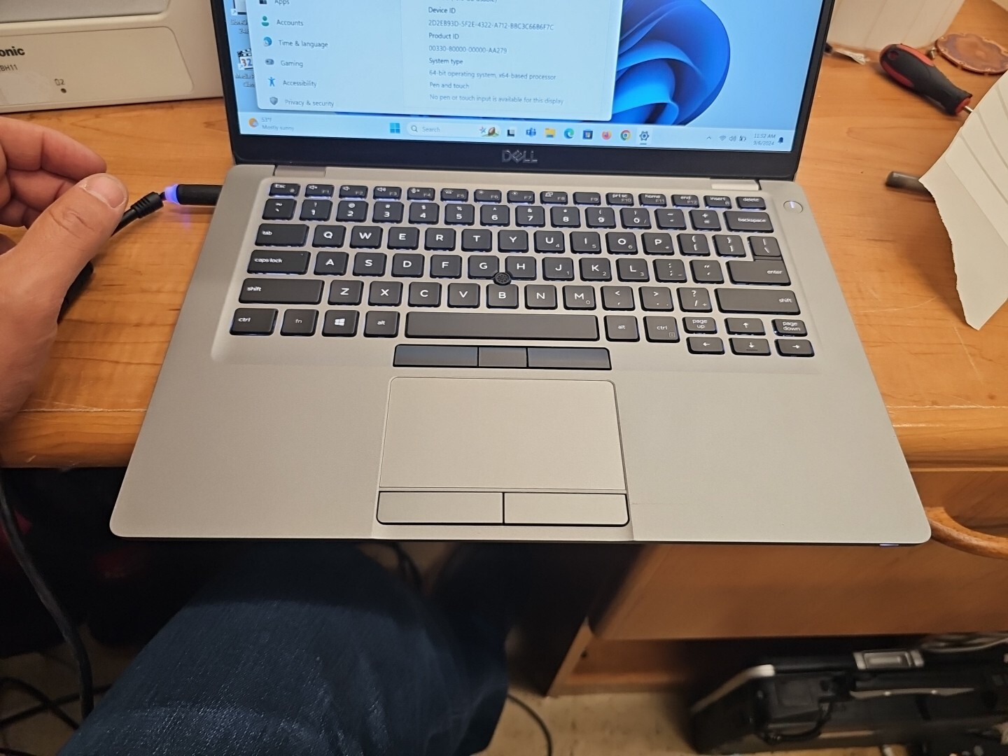 Dell Latitude 5410 Intel i5-10210u 1.60GHz 16GB RAM 256GB SSD Win 11 Pro FHD