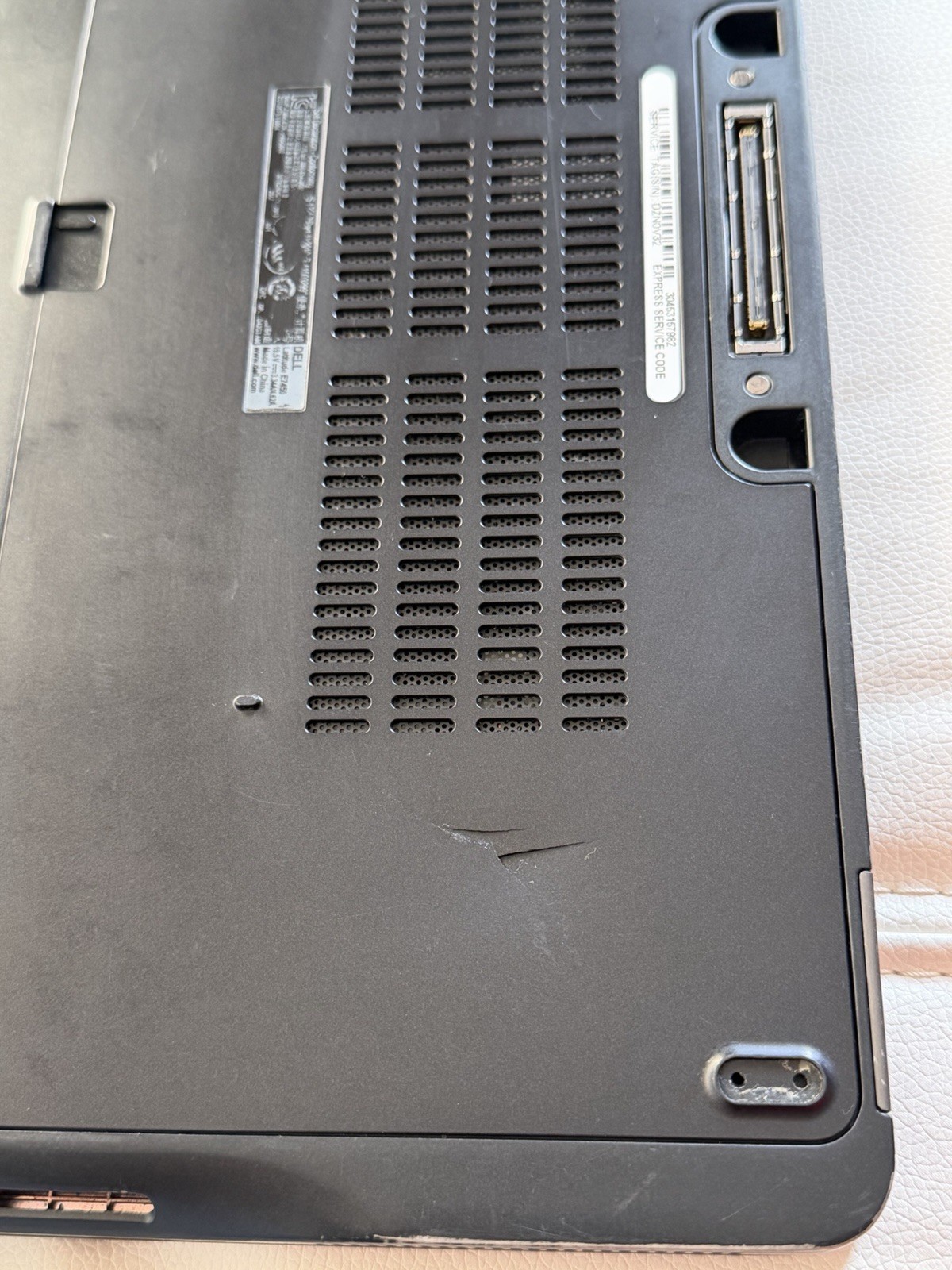 Dell Latitude E7450 14″ Core i7-vPro 2.6GHz 16GB RAM 256GB SSD WIN 11