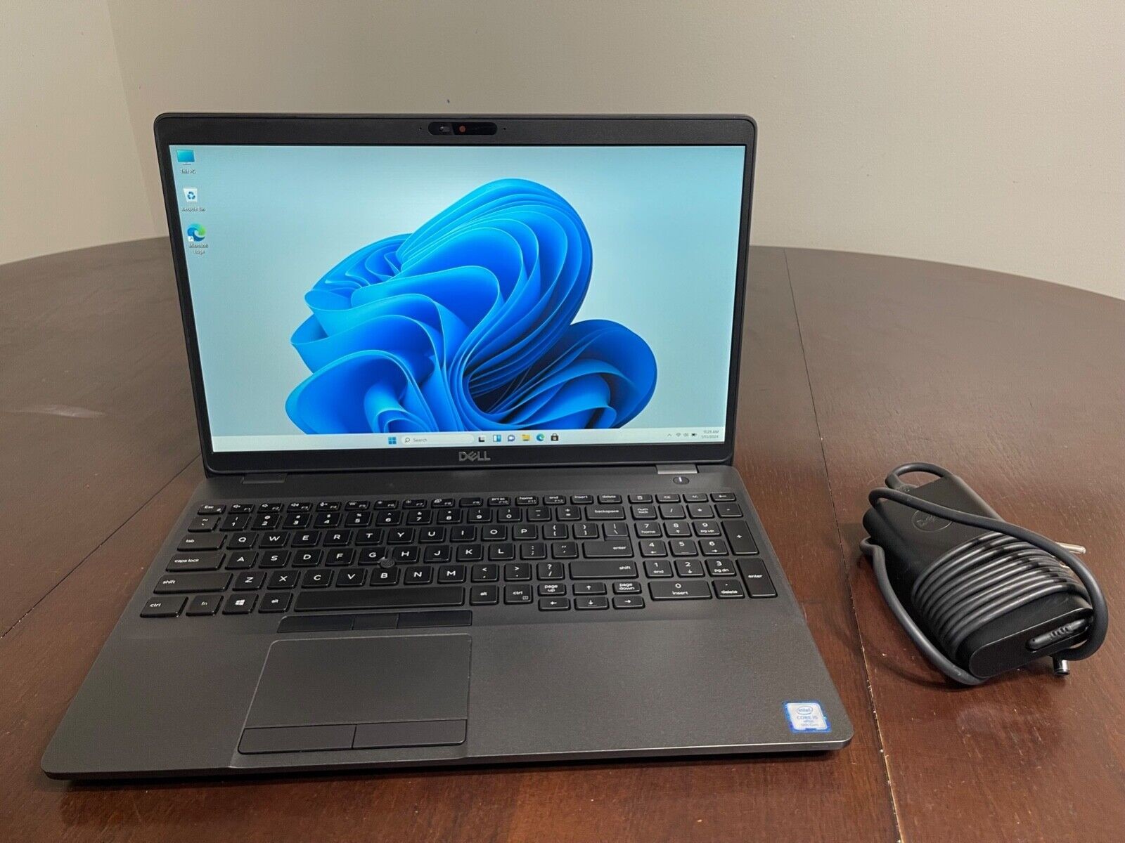 Dell Latitude 5501 Intel i5-9400H@2.5Ghz 16GB RAM 512GB M.2 SSD Win11 Pro &Chrgr