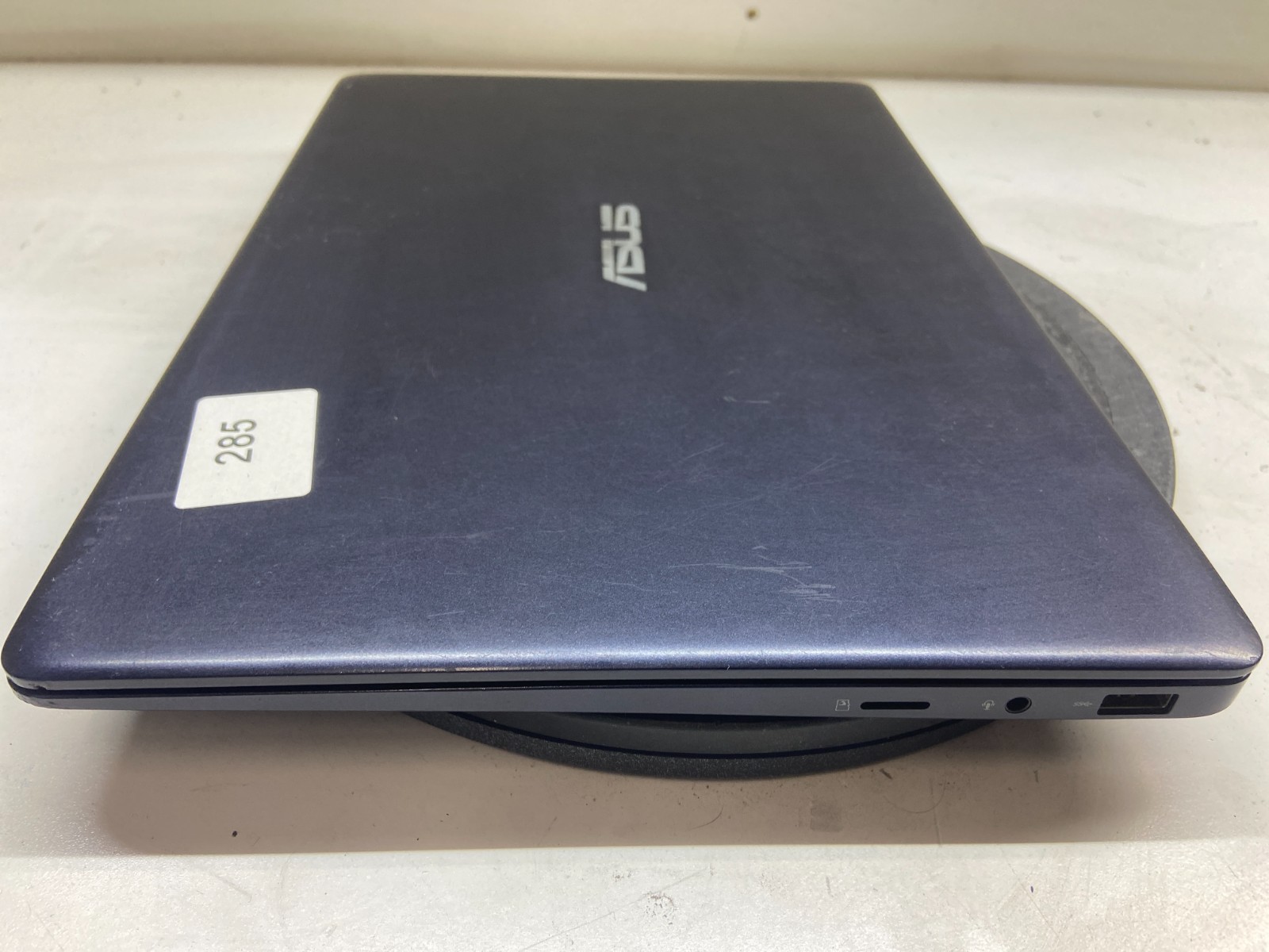 Asus Zenbook UX331F Intel Core i7-8565u 1.8GHz 8GB 128GB SSD Windows 11