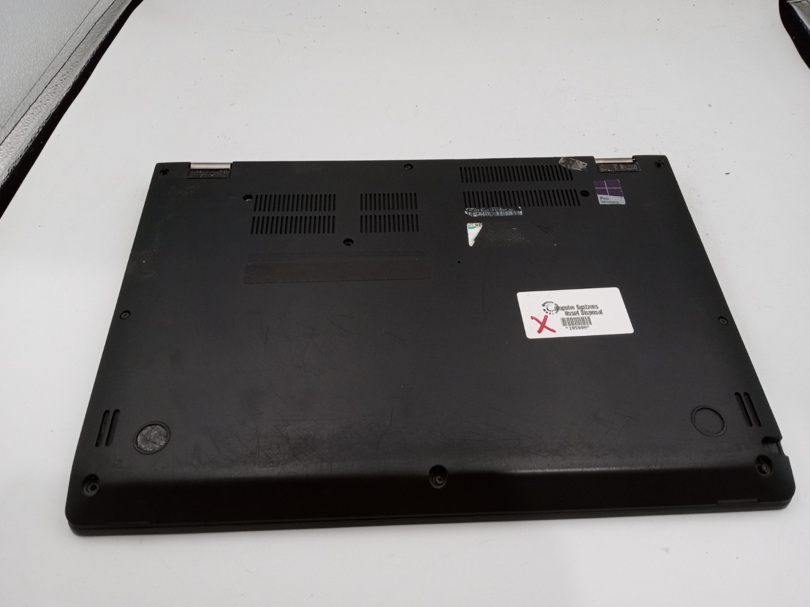 Lenovo ThinkPad Yoga 460 14″ 2in1 Intel i5-6200U 4GB RAM – CRACKED GLASS -RR