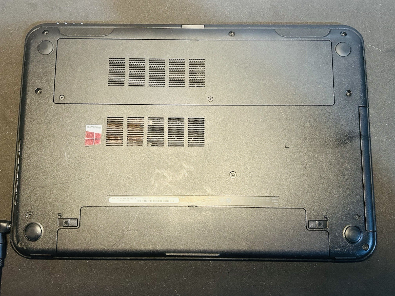 Dell Inspiron 15-3567 15.6″ i3-4010U 6 GB RAM DDR3 500 GB