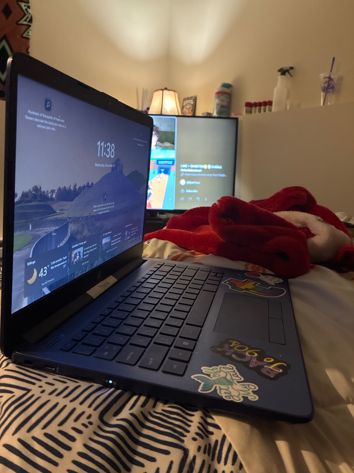 HP Stream 14-CF2111WM 14” (64GB eMMC Intel Celeron N4120 4GB RAM) Laptop – Blue