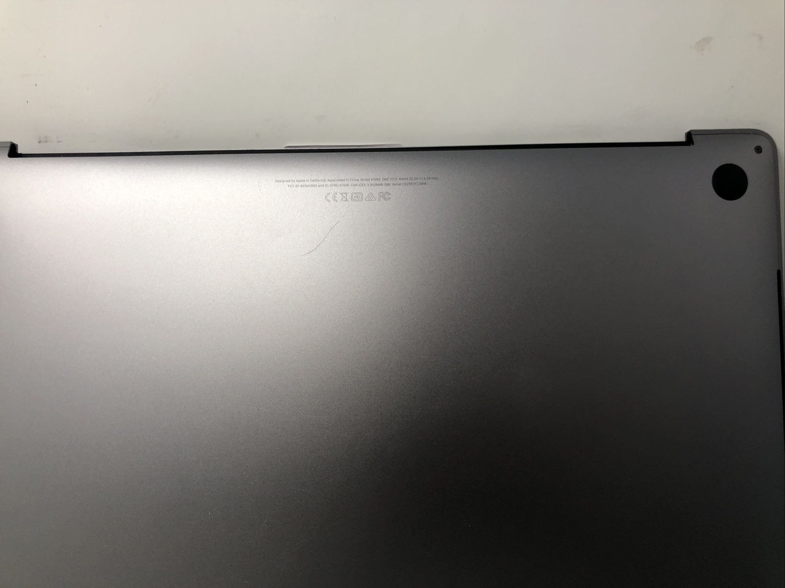 Apple MacBook Pro A1990 Keyboard and Bottom Cover Combo