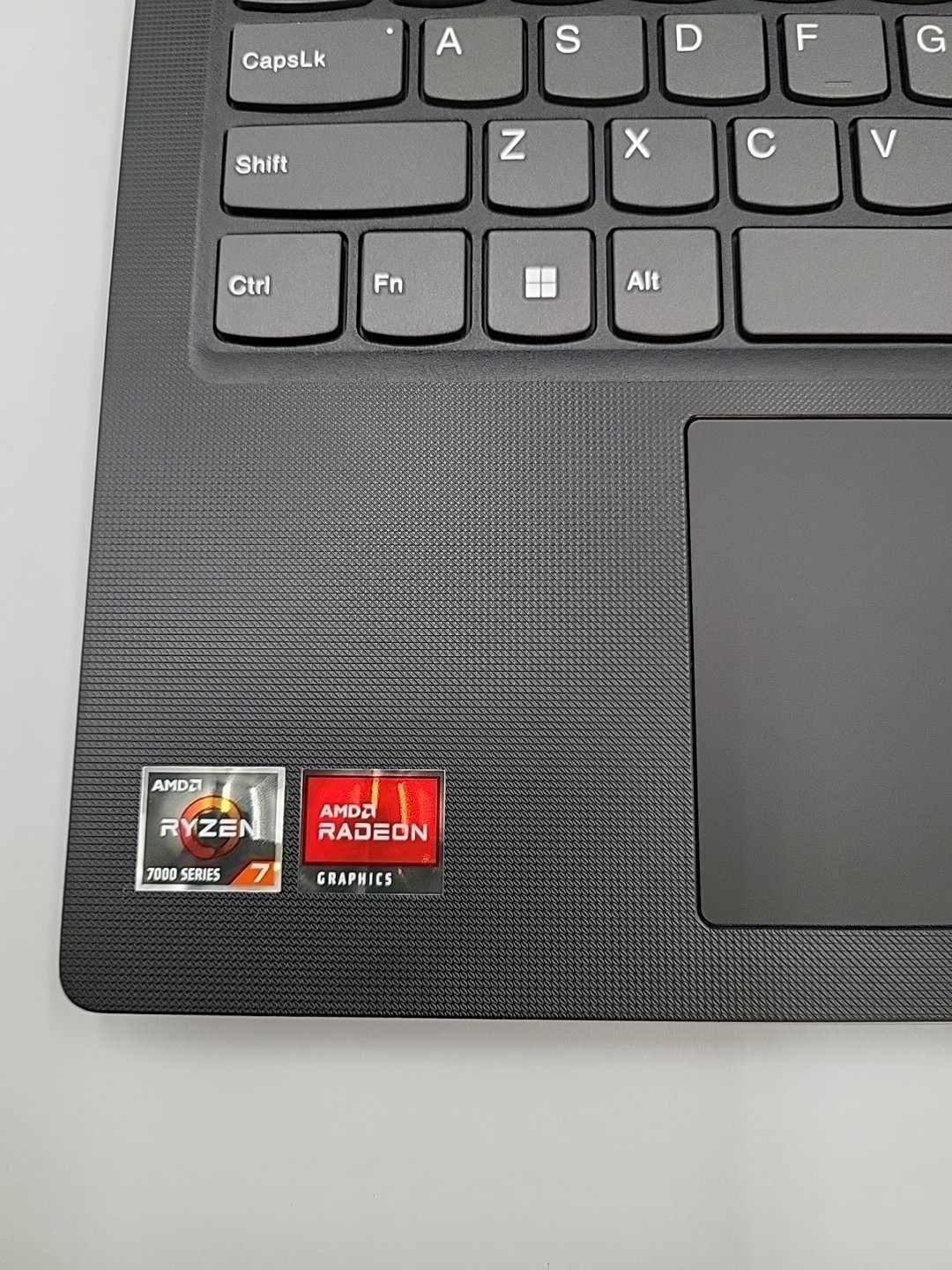 Lenovo V15 Gen 4 15.6″ FHD 8-Core Ryzen 7 7730U 24GB 1TB SSD Webcam Win11Pro