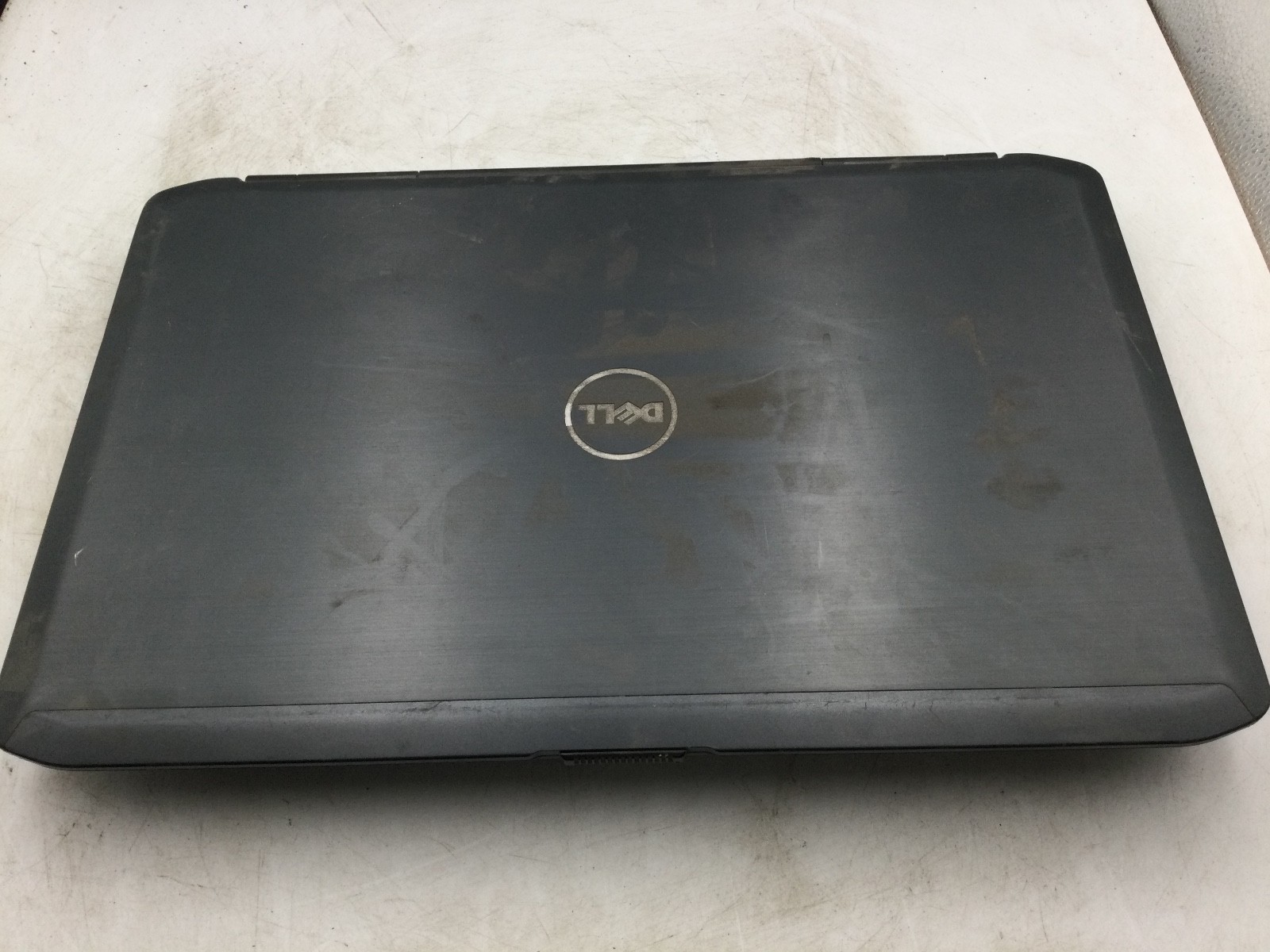 DELL LATITUDE E5530 – BOOTS TO BIOS – LOT OF 2 – INTEL I5 – 4GB RAM – 15″ – BB