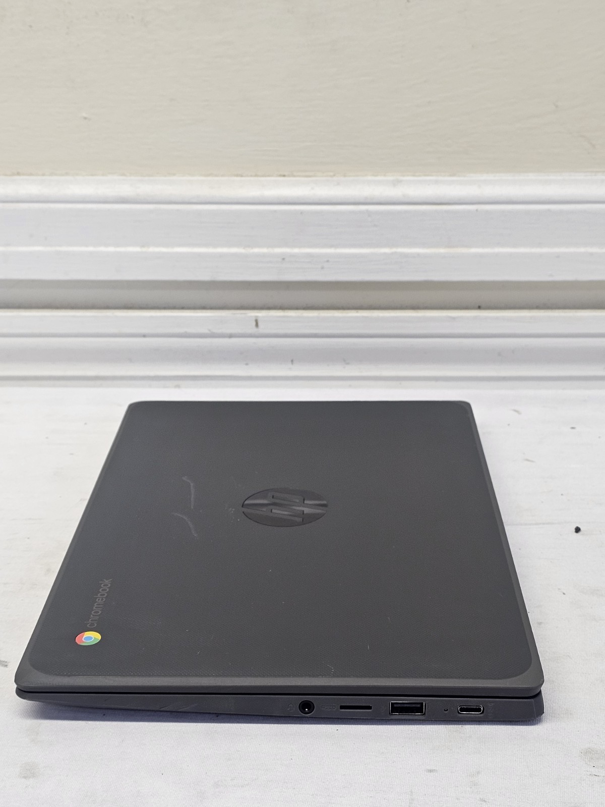 HP Chromebook 11A G8 EE Laptop – AMD A4-9120C – 4GB RAM – 16GB SSD – READ DESC.