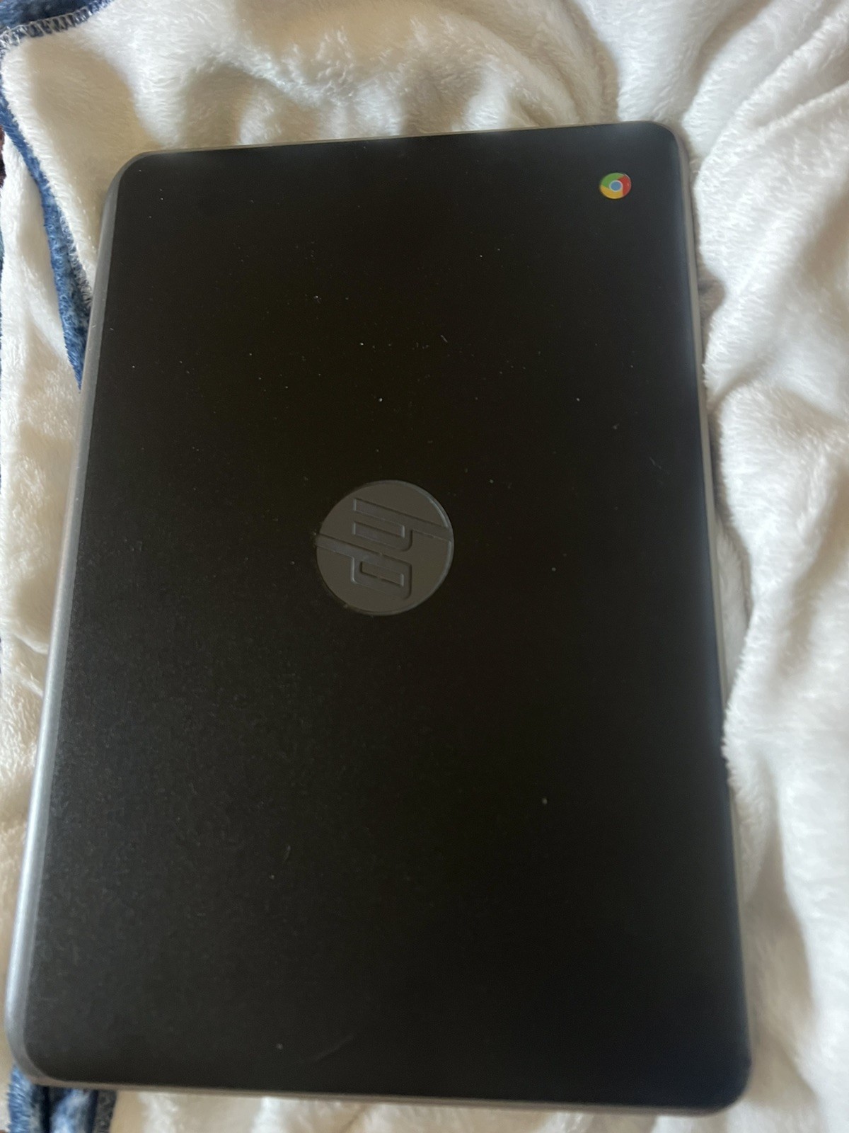 HP Chromebook 11 G7 EE 11.6″16GB eMMC, Intel Celeron N, 2.60 GHz,4GBwithcharger