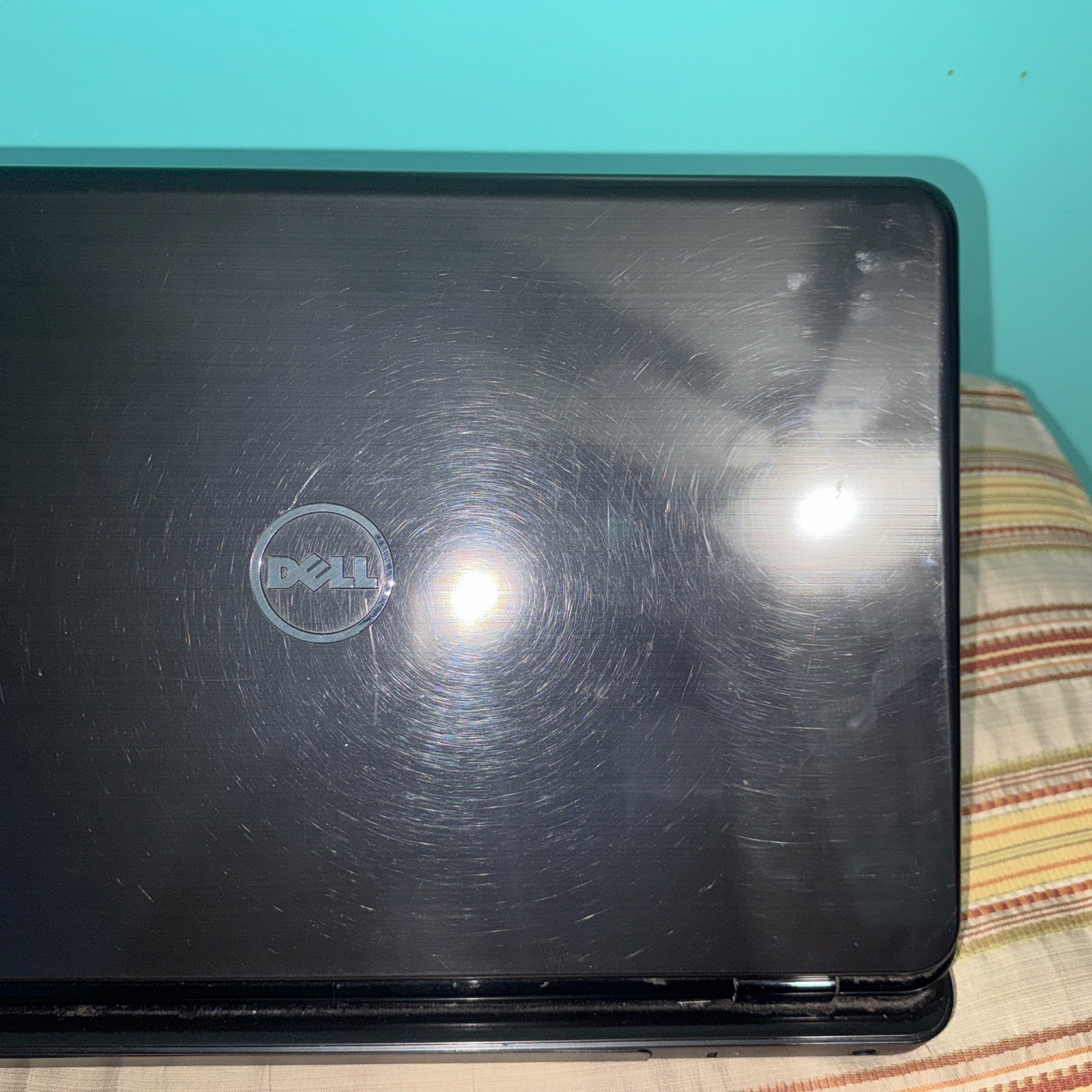 Dell Inspiron N7110 Laptop i5-2430M 2.40GHZ 8GB 240GB SSD W10H Bad Trackpad