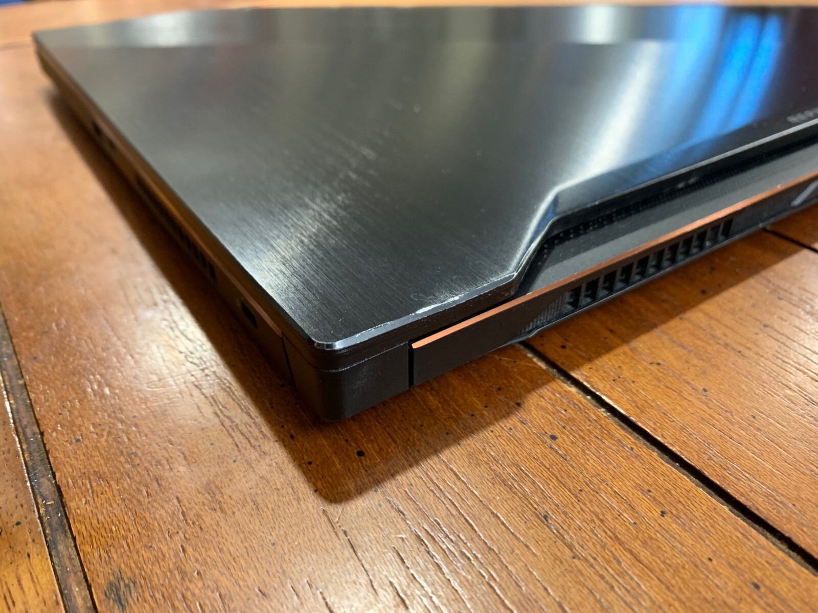 ASUS ROG Zephyrus M Slim Gaming Laptop – GeForce GT 1070 – 32Gb – GM501GS-XS74