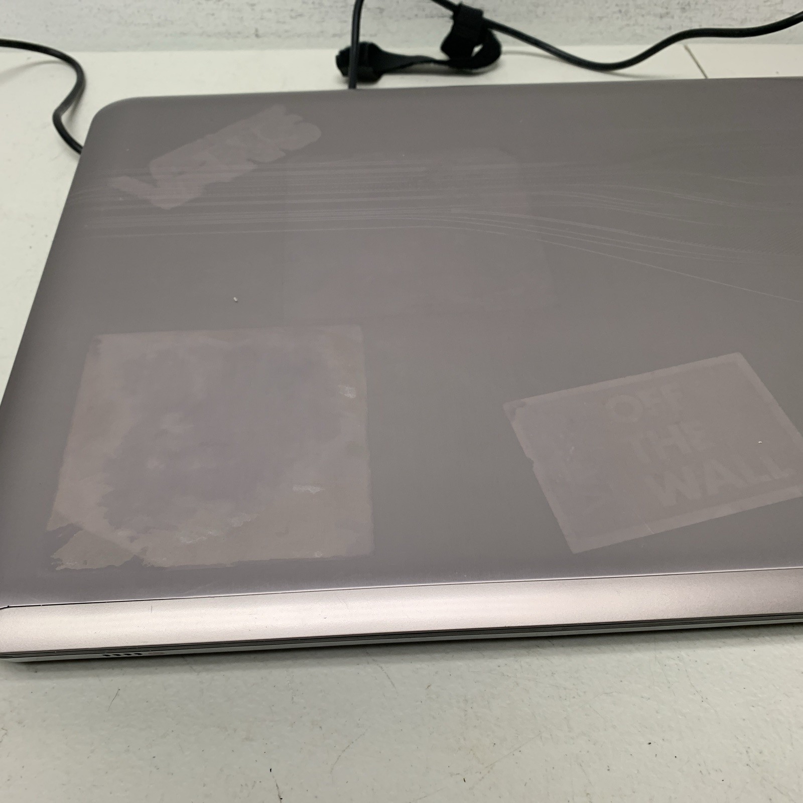 HP Pavilion DV7-4183cl Intel i5-M460 2.53GHz 6 GB 500gbHDD Wind 10 No Batt